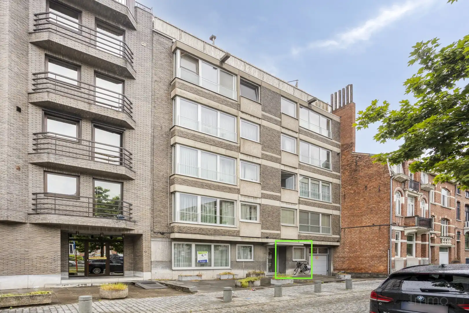 Gerenoveerd gelijkvloers appartement foto 2