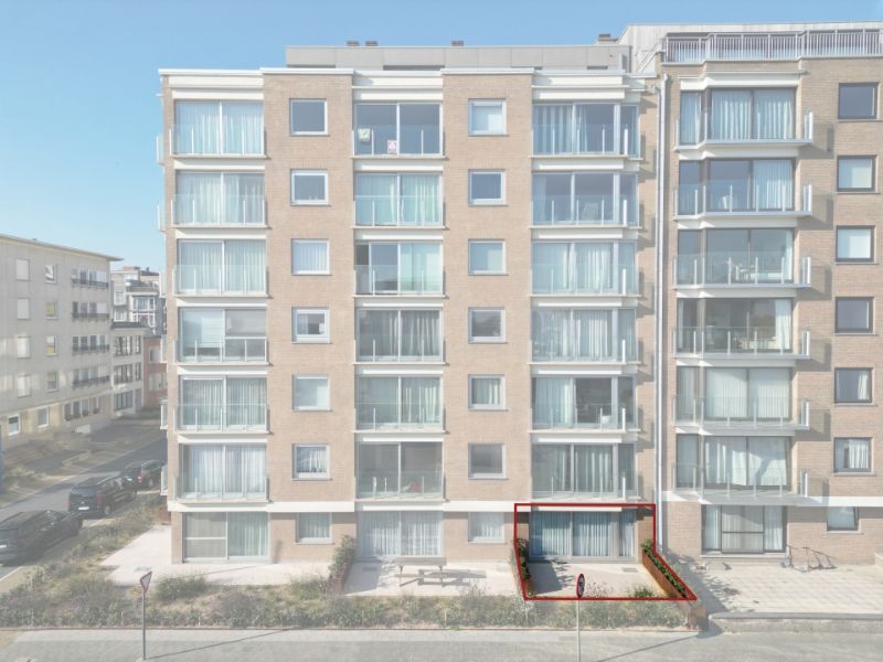 Drie slaapkamers en een ruim terras, vlakbij zee! foto 5