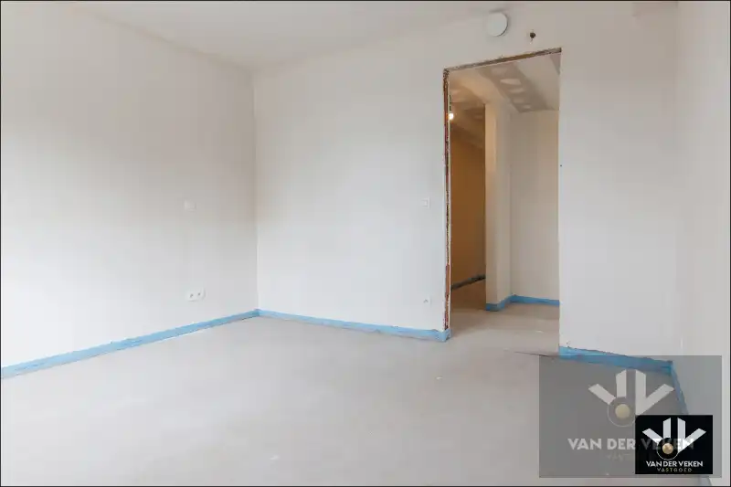 Ruim nieuwbouwappartement met 2 slaapkamers en riant terras op een goed bereikbare locatie! foto 7