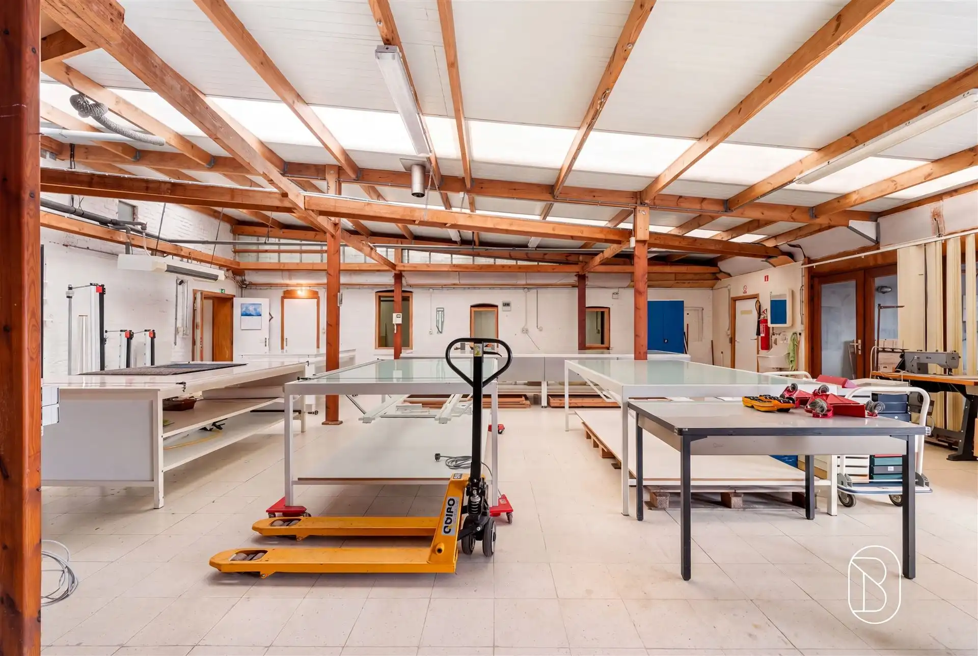 Gemengd gebouw, ideaal voor een zelfstandige/investeerder! foto 5