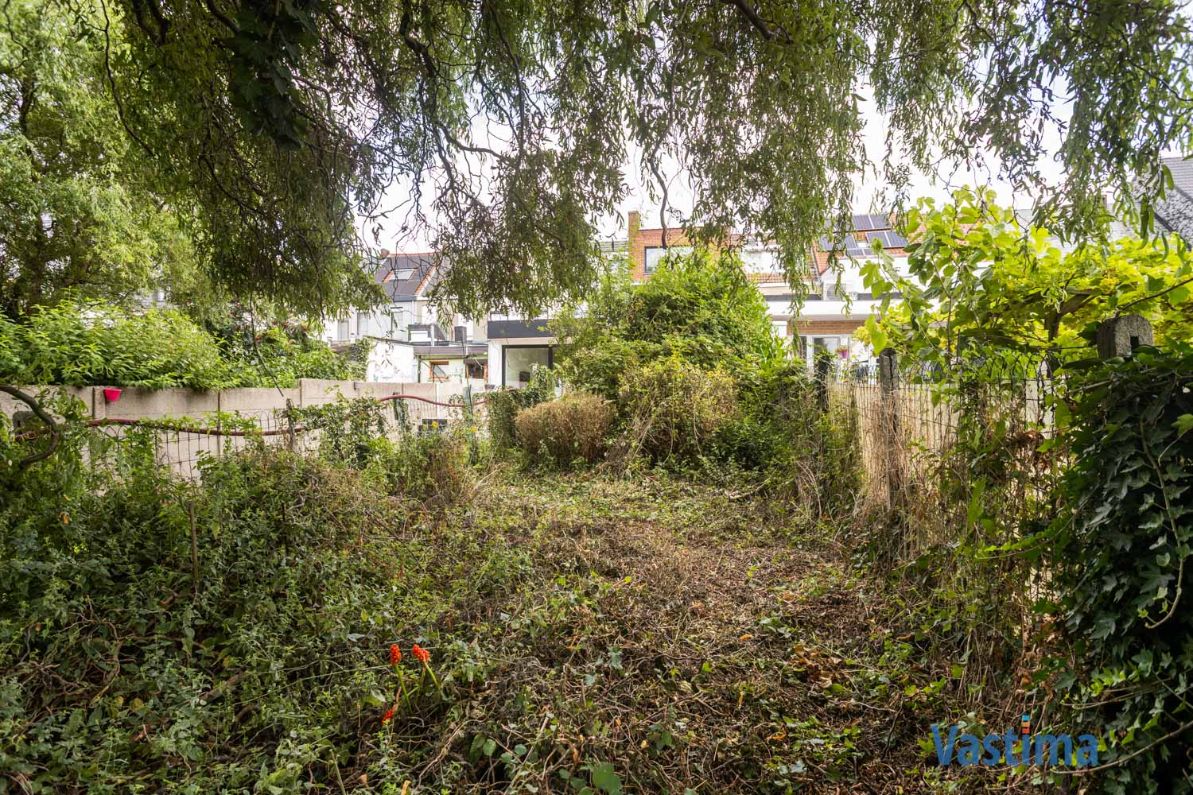 Solide rijwoning met garage en tuin in het hart van Aalst foto 29