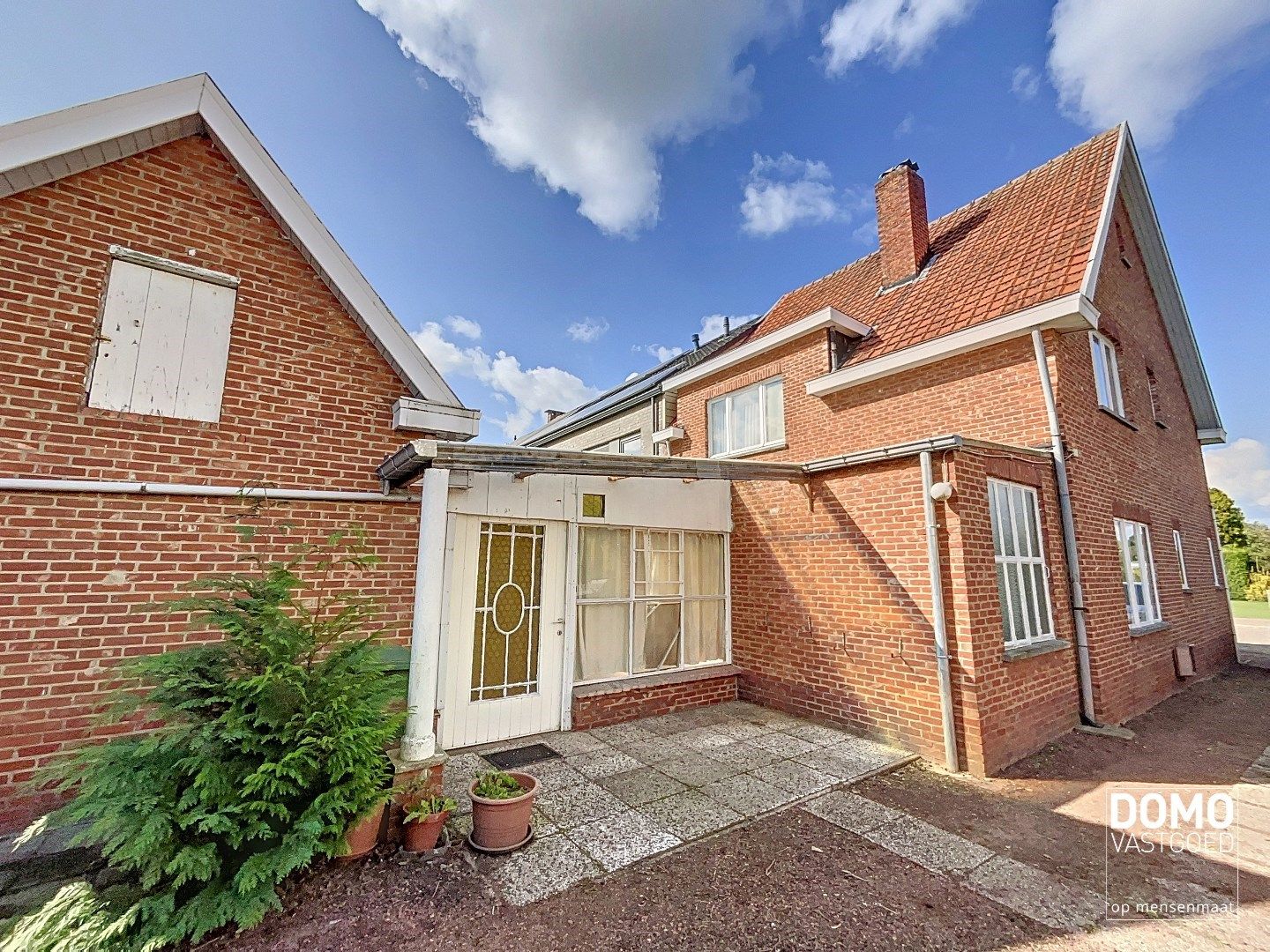 TE RENOVEREN HALFOPEN WONING MET TUIN EN GARAGE OP 8A 67CA TE KURINGEN foto 17