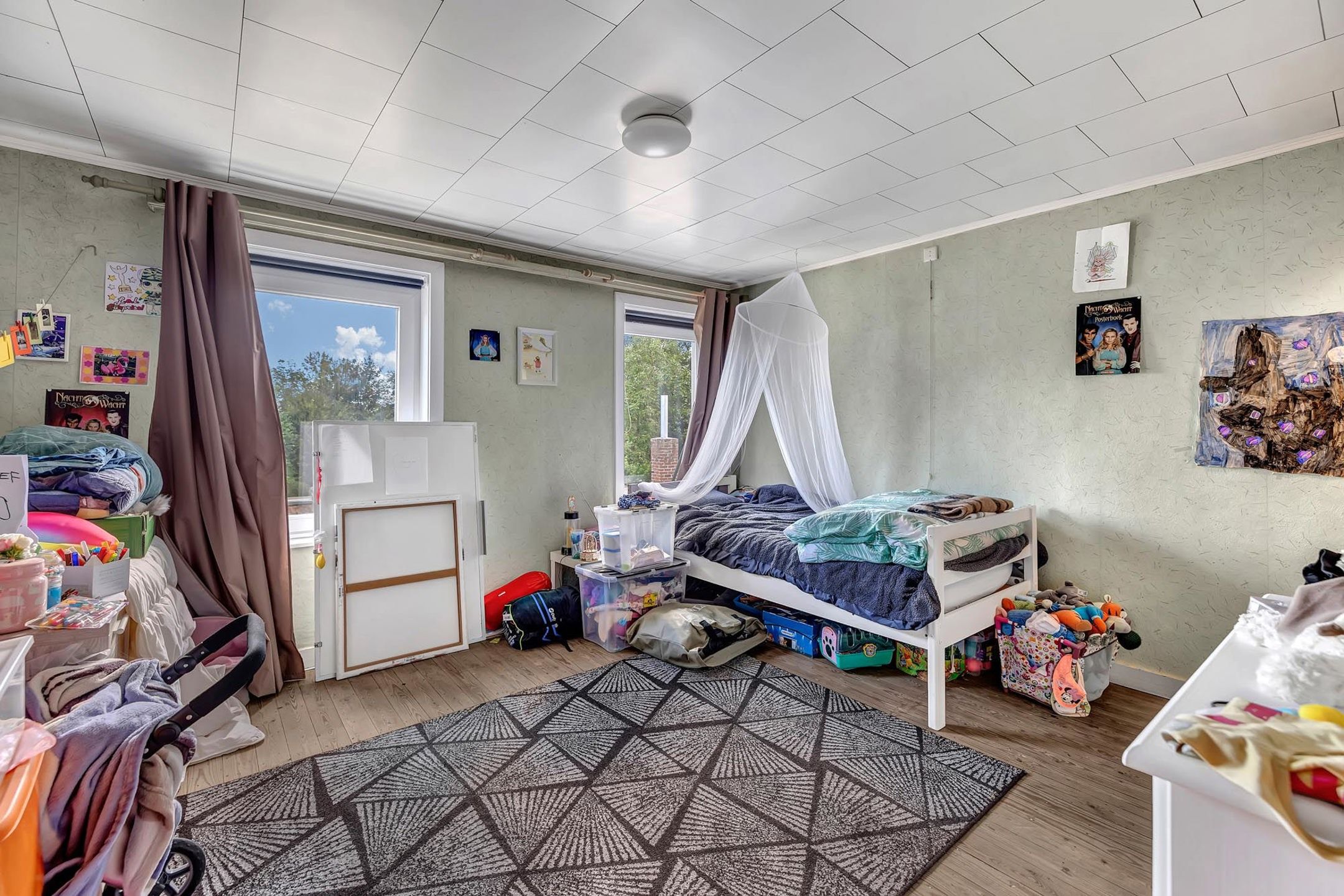 Verder af te werken woning met tuin foto 14