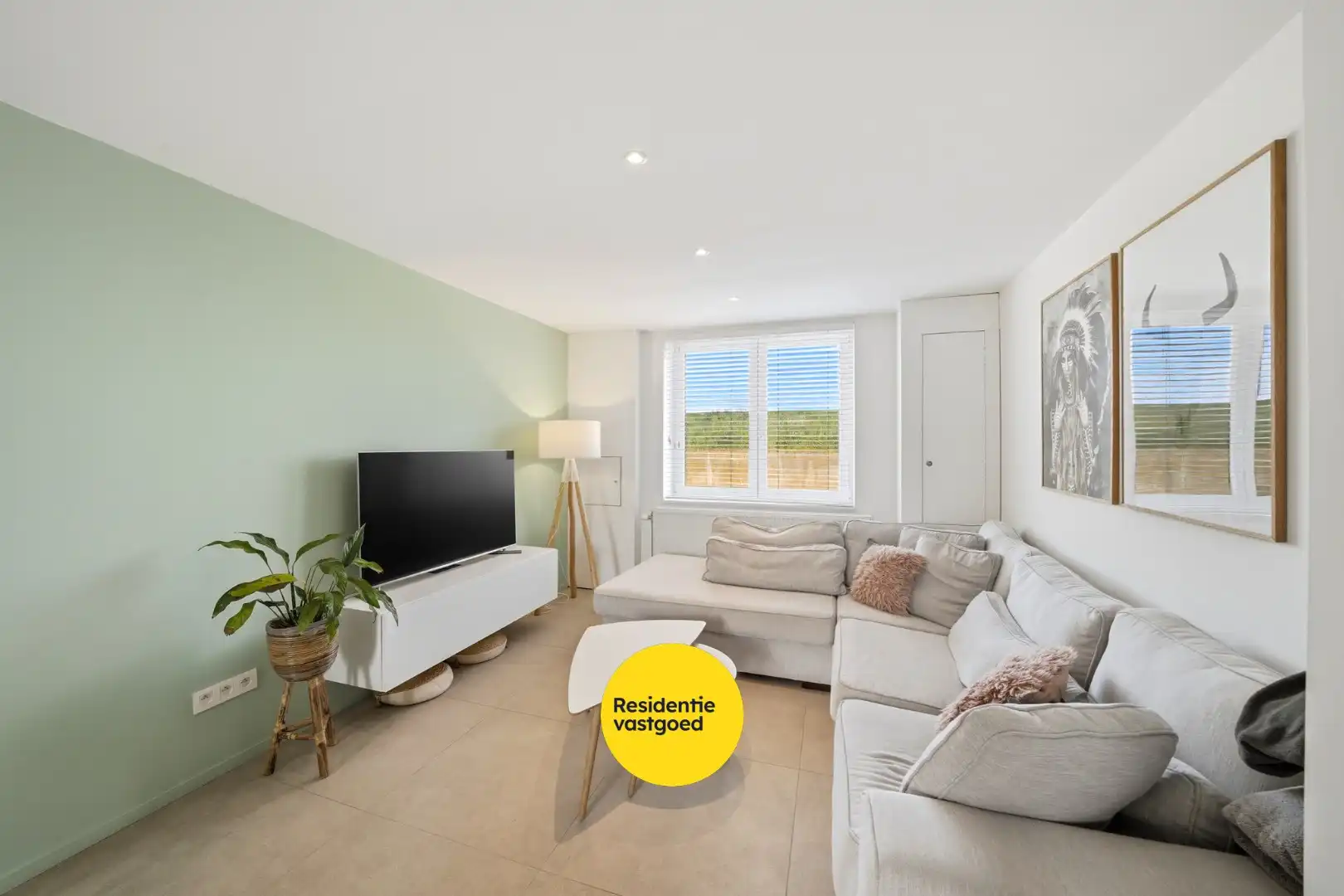 Instapklare woning met 3 slaapkamers en tuin met zicht op de Spuikom foto 6