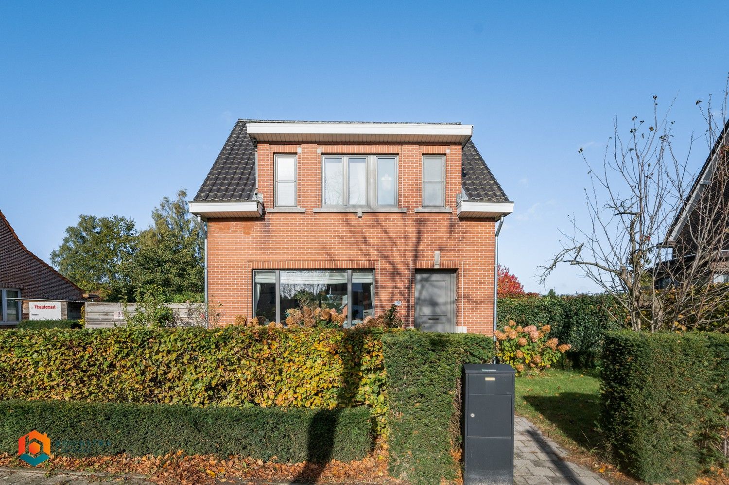 Instapklare woning met 2 slpkrs, tuin, garage en carport te Emblem foto 29