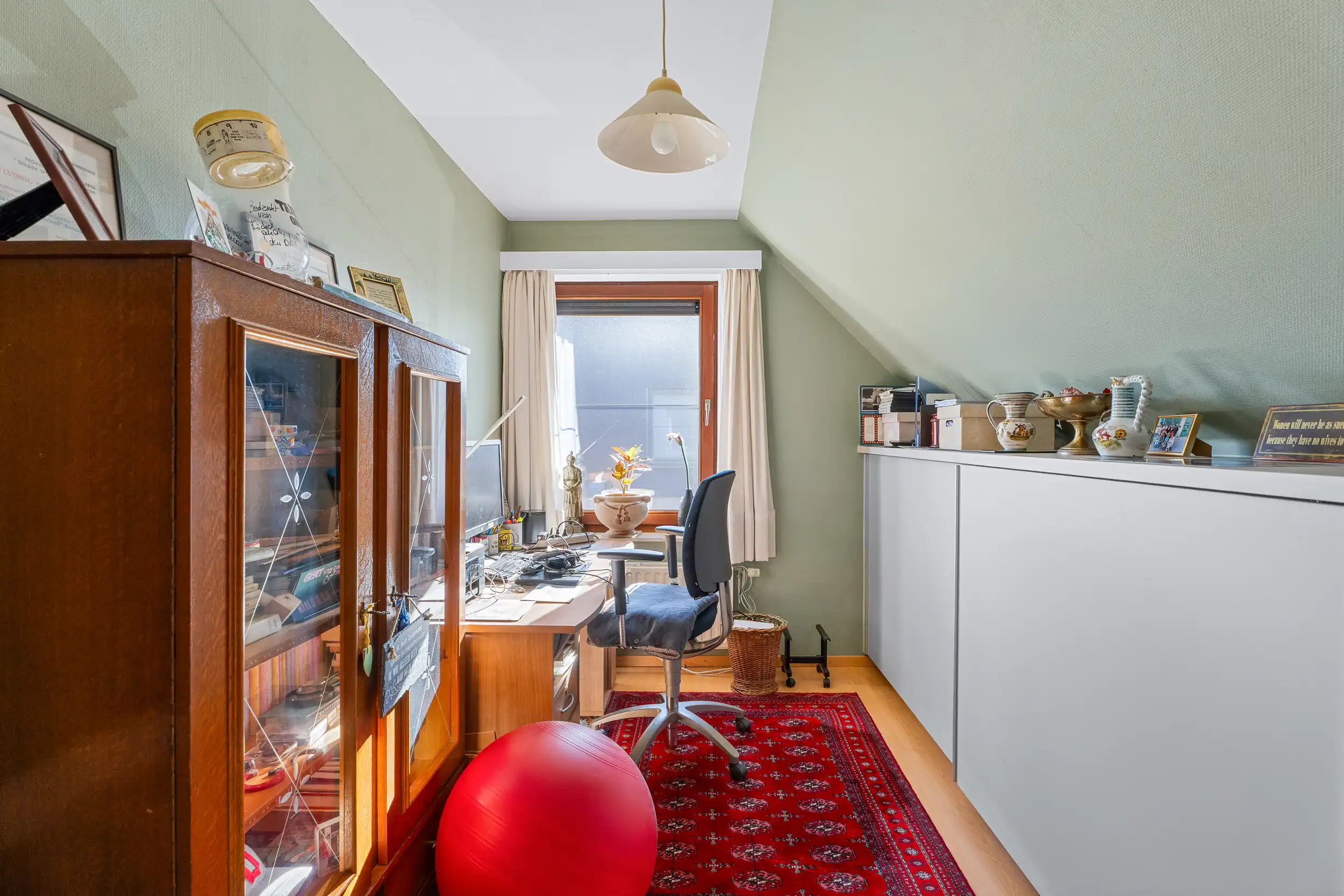 Instapklare gezinswoning in gegeerde, residentiële, woonwijk foto 13