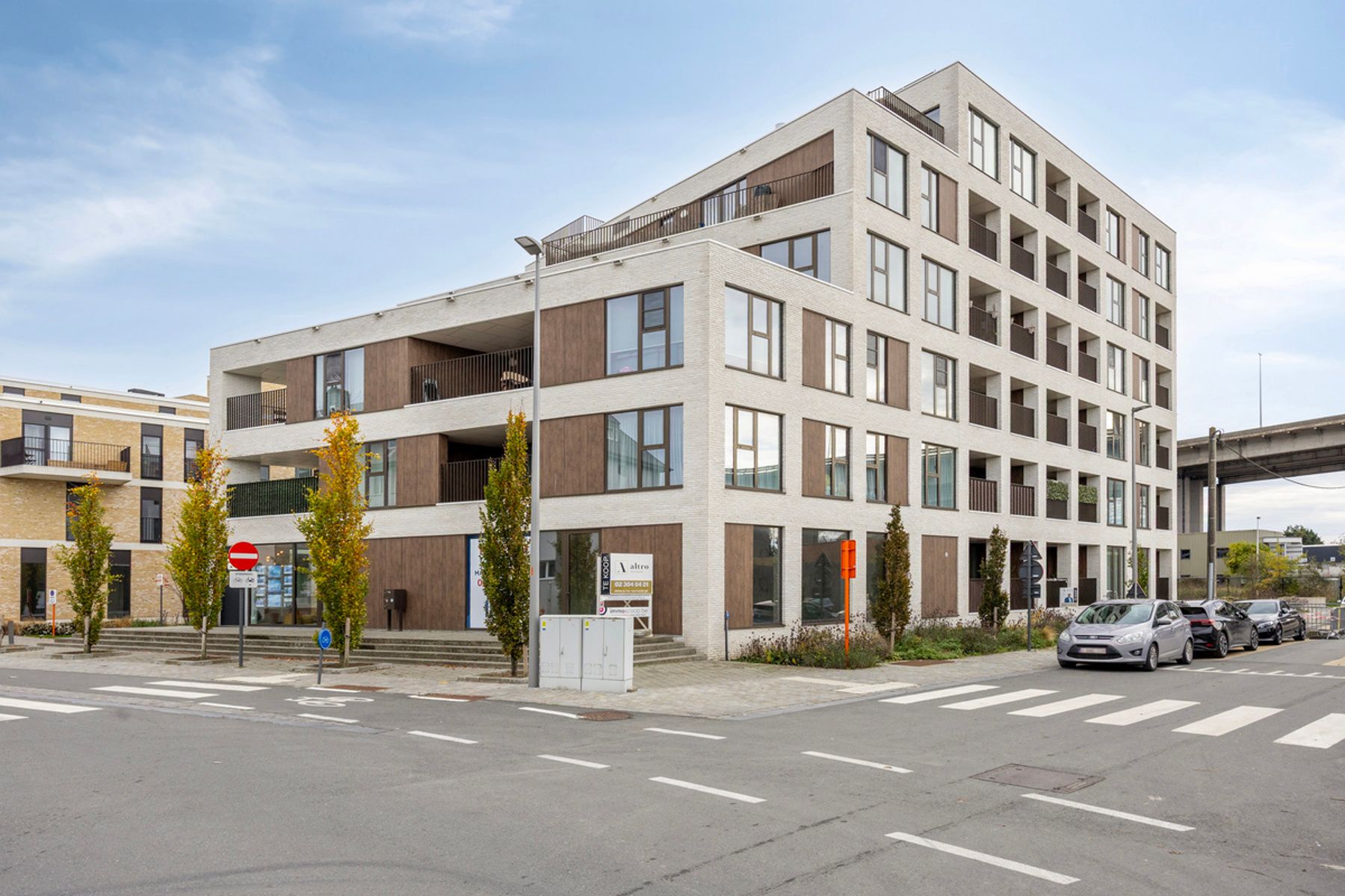 Modern 2-slpk gelijkvloers appartement met terras foto 17