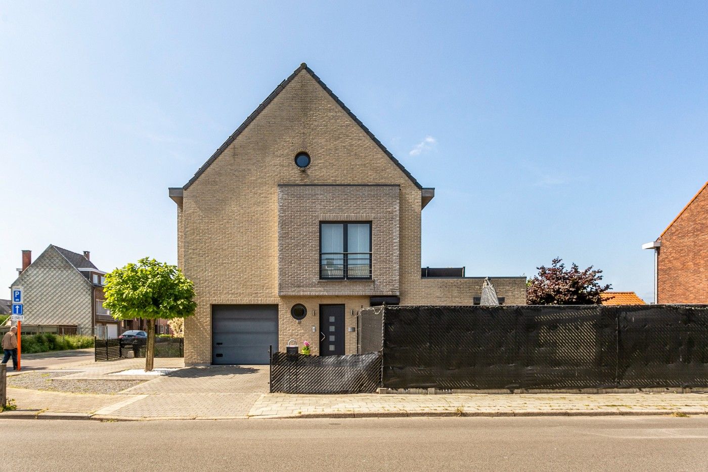 Moderne HOB met 4 slpk., inpandige garage en tuin foto 31