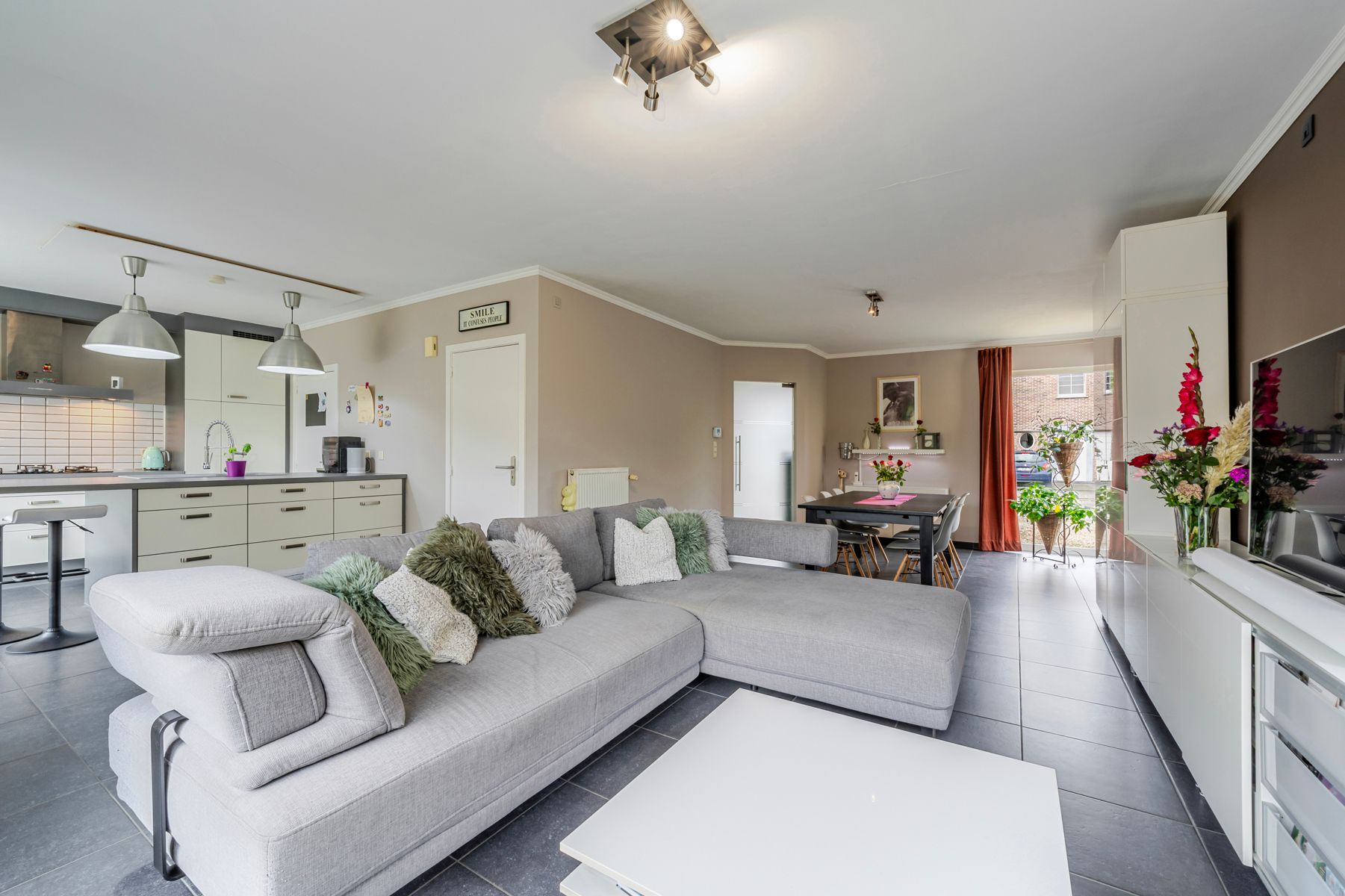 Instapklare woning in rustige wijk  foto 6