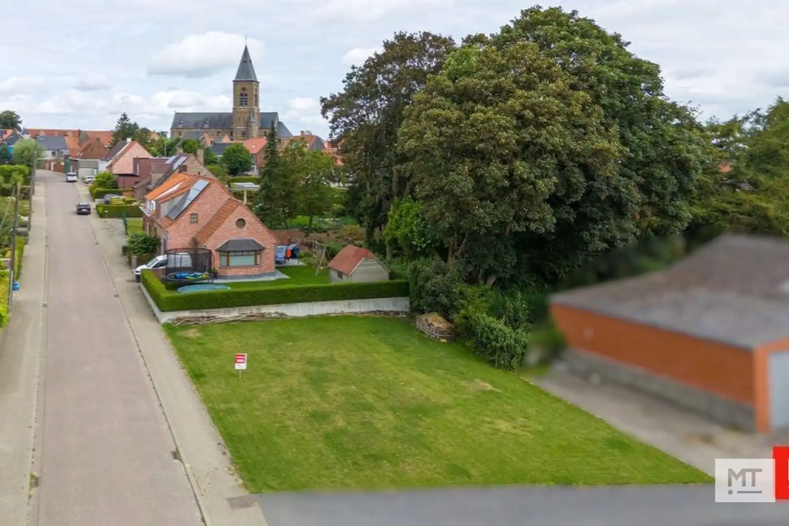 Rustig gelegen alleenstaande nieuwbouwwoning (gelijkvloers) met 2 slaapkamers en zonnige tuin in Passendale. foto 4
