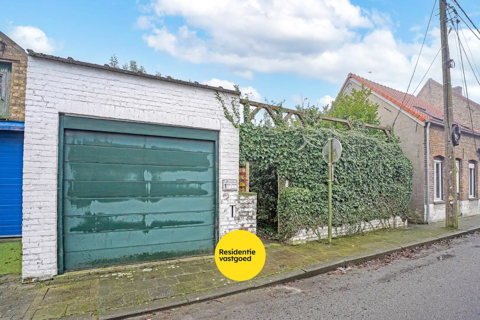 Gezellige woning met veel potentieel te Pervijze op 341m²! foto 14