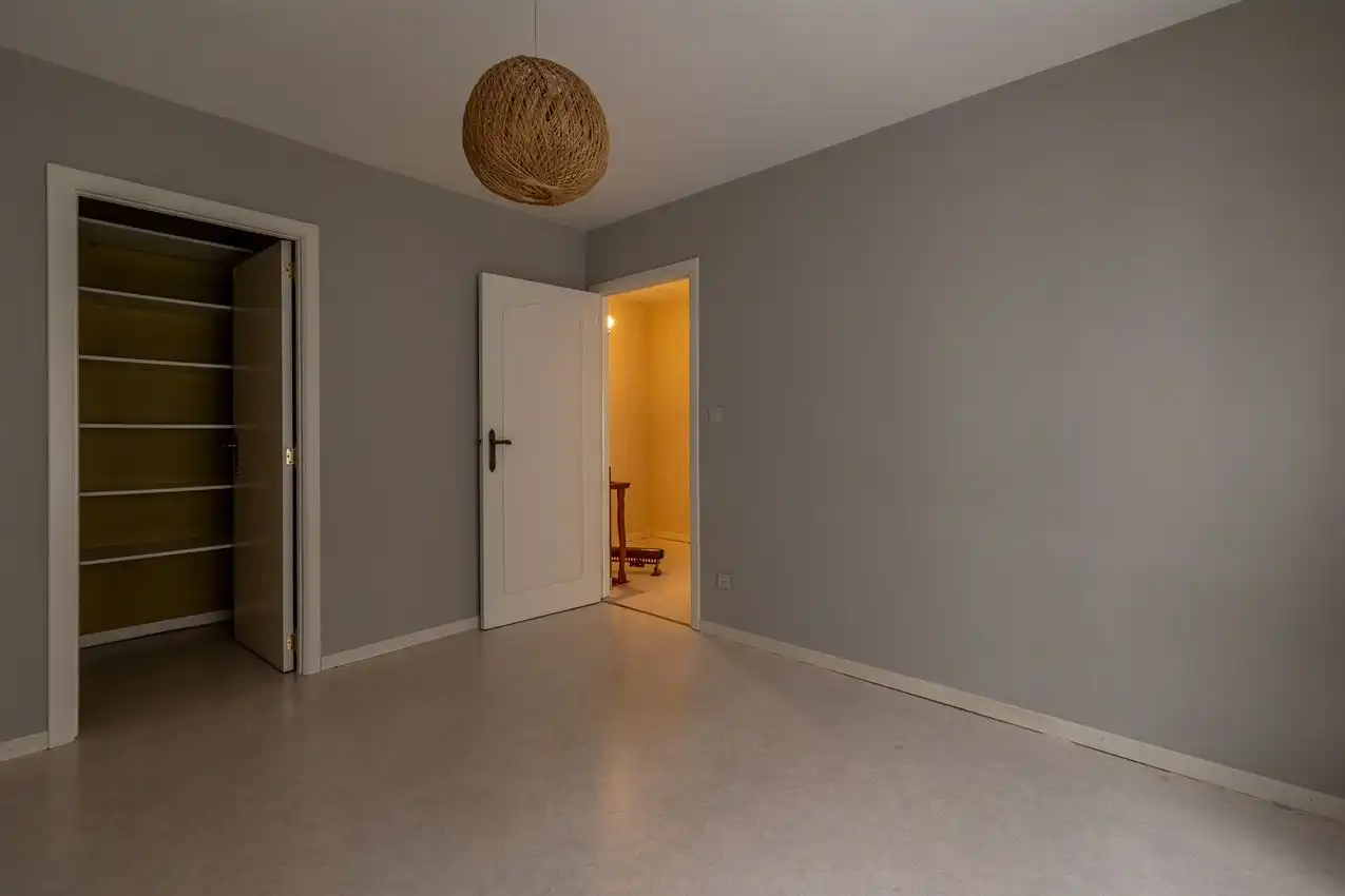 Stadswoning met 2 slk en ruimte inpandige garage foto 12