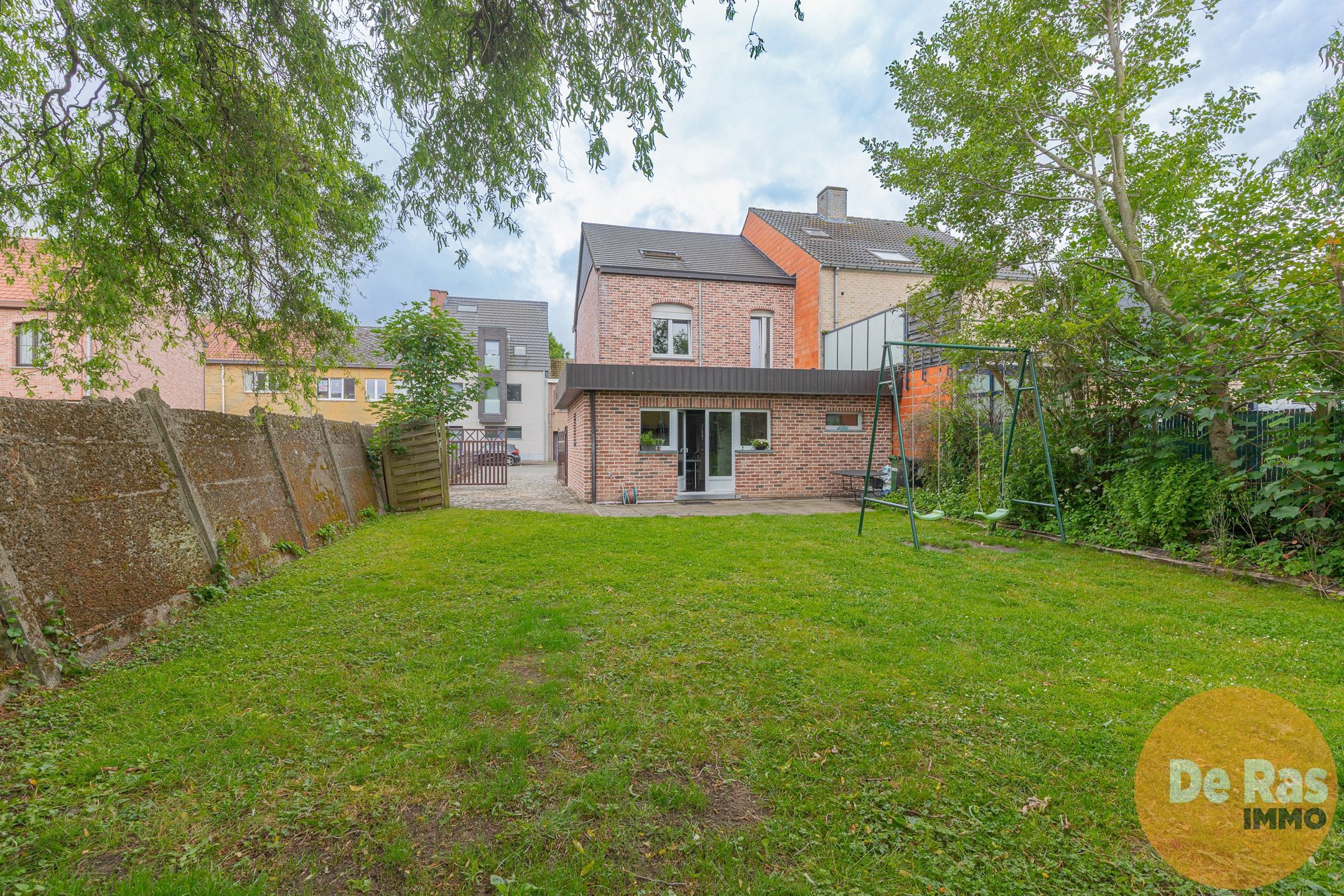 LEDE- Charmante 3-gevelwoning met 4 slaapkamers centrum. foto 28