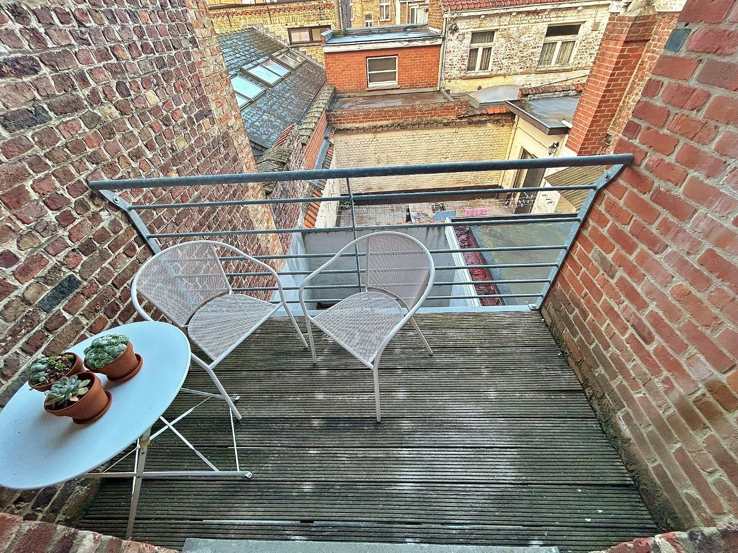 Modern appartement met terras op centrale ligging  foto 8