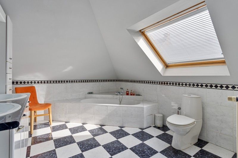 Prachtige luxueus afgewerkte woning op een perceel van 572 m² TE KOOP in DESSELGEM! foto 23