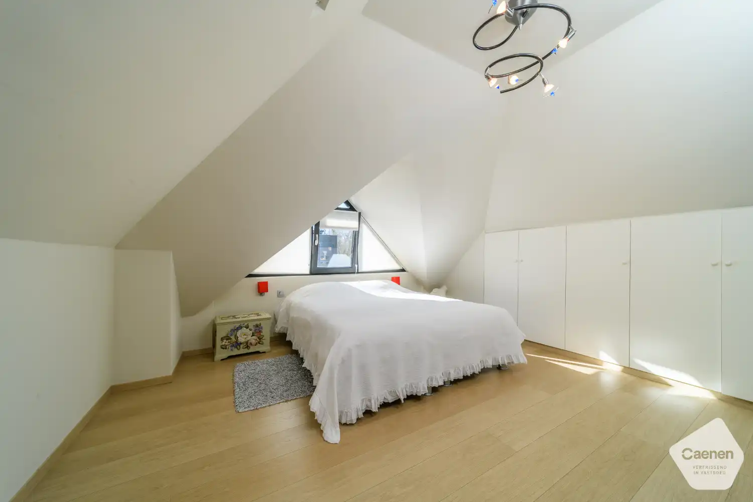 Moderne, energiezuinige villa met hoogwaardige afwerking op een mooi perceel in Sint-Idesbald foto 21