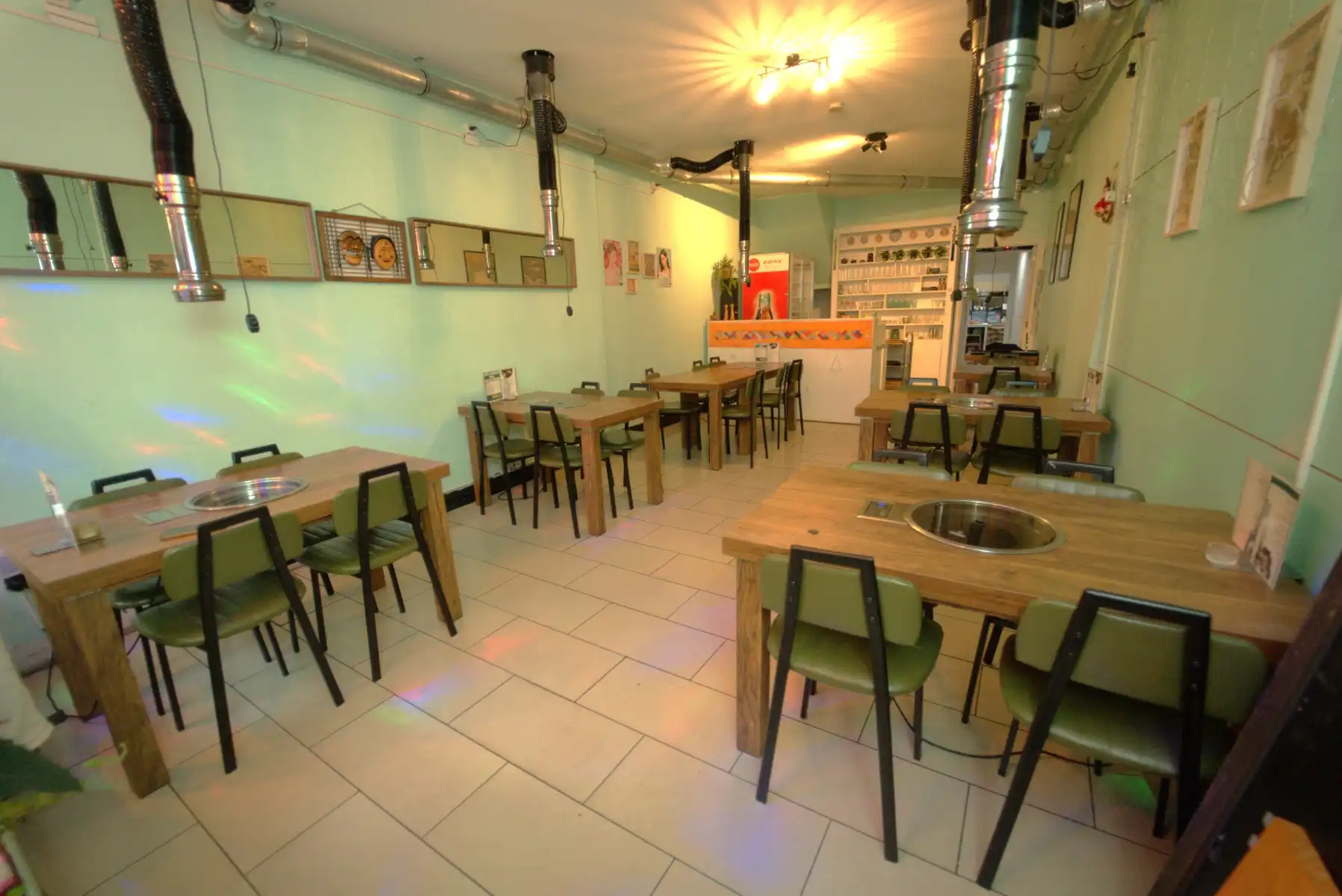 Handelspand in de bruisende Oudburg – hartje Gent foto 4