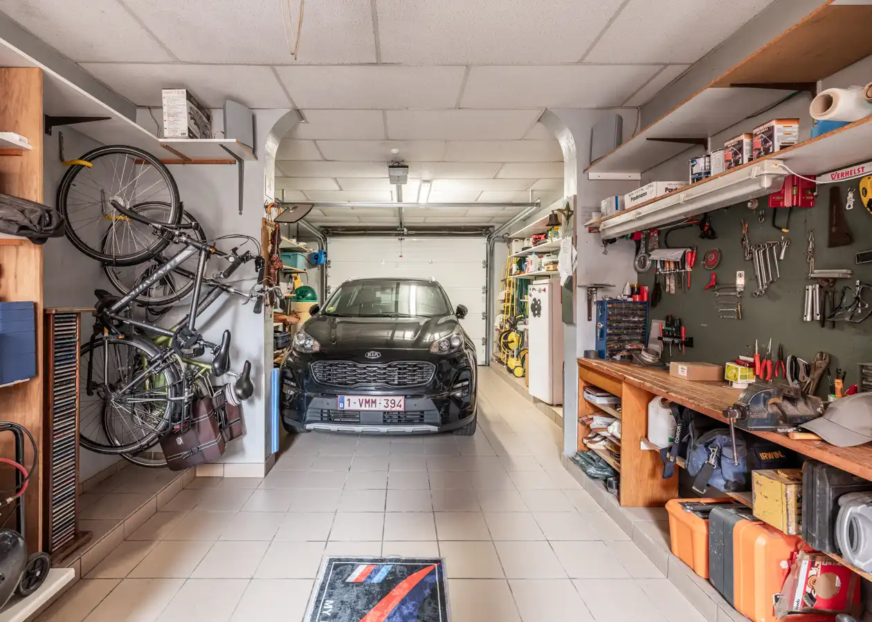 Ruime gezinswoning met garage, tuin en energielabel C foto 17