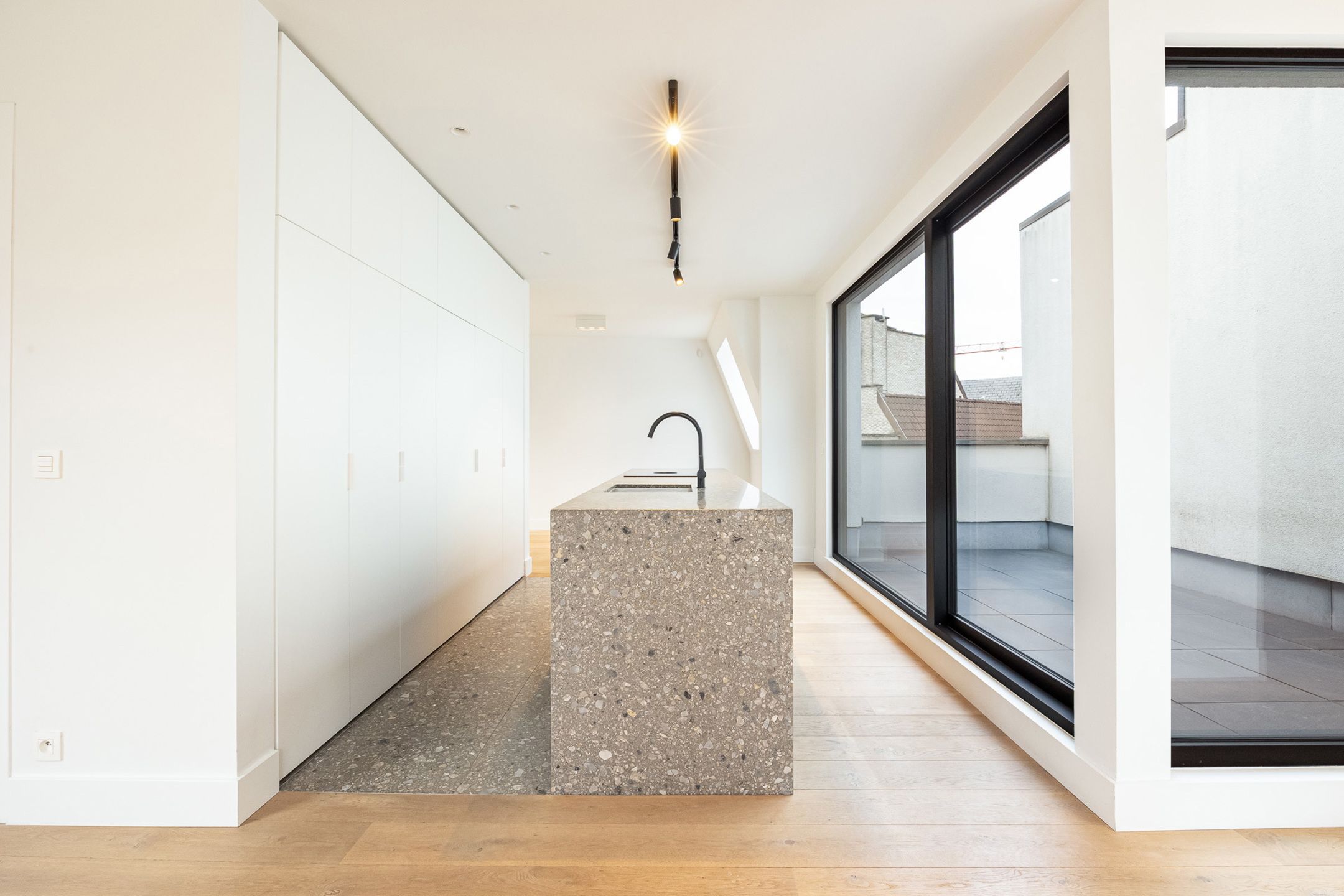 Penthouse met dakterras en kathedraalzicht op toplocatie foto 14