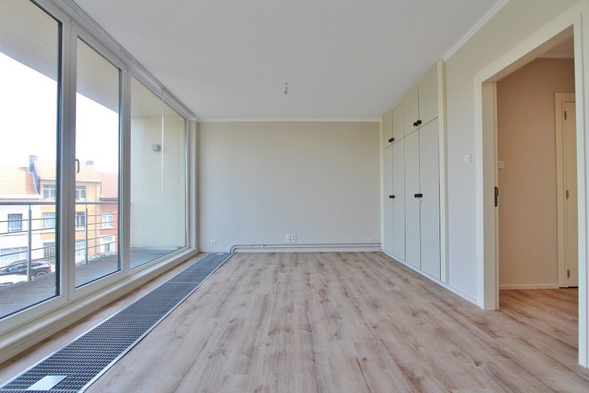 Ruim duplex appartement te huur in het centrum van Sint-Truiden foto 17