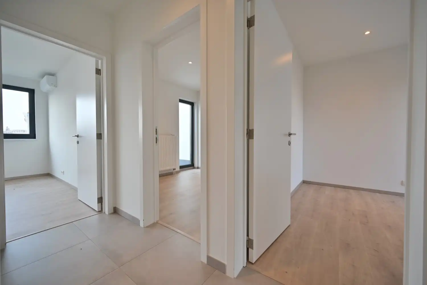 Moderne halfopen woning met 3 slaapkamers in het centrum van Lanaken foto 10