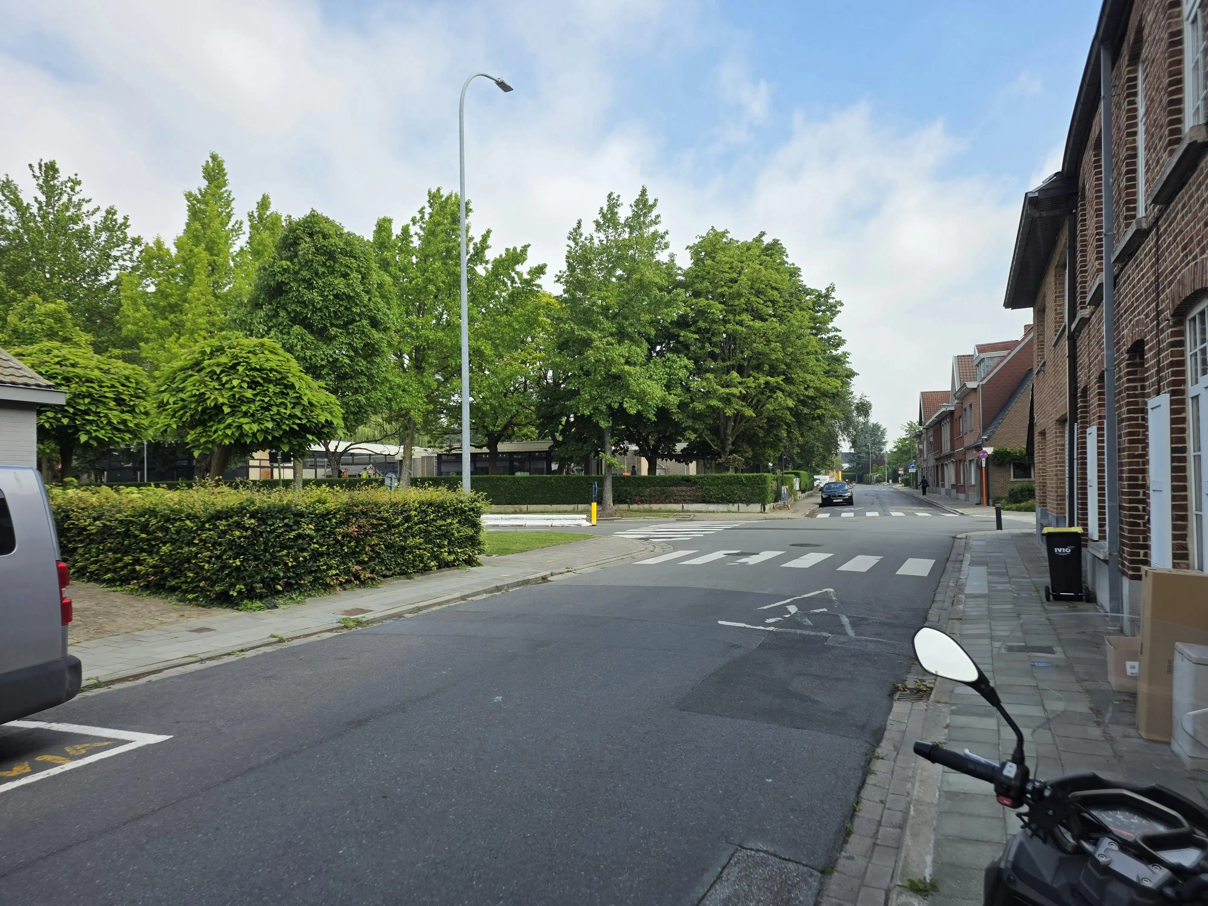 Unieke bouwgrond van 422,78 m² te koop in Izegem. foto 4