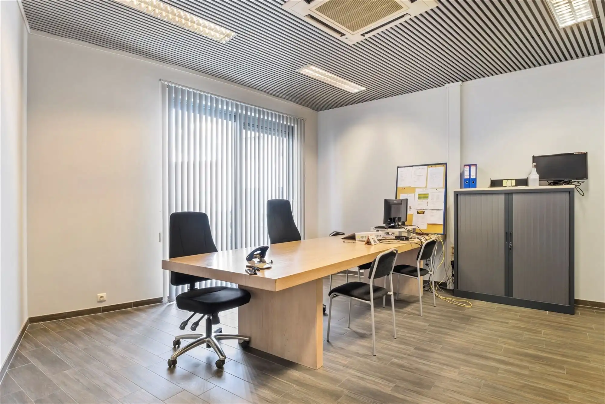 Nieuwe prijs - Instapklaar kantorencomplex op toplocatie ten zuiden van Gent foto 31