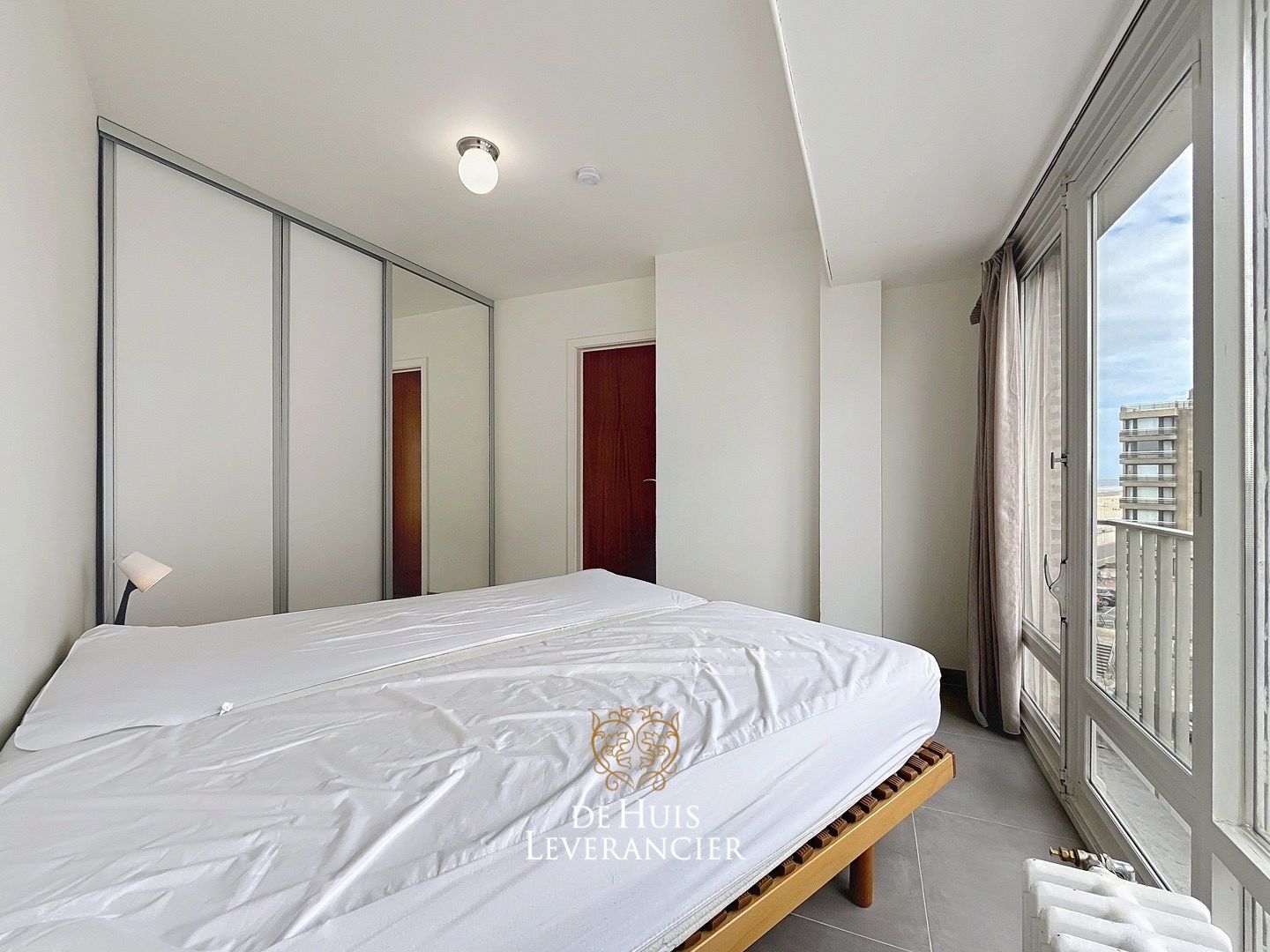 Droom gerust van wakker worden met zeezicht : ontdek jouw instapklare plekje op de Zeedijk in Koksijde foto 13