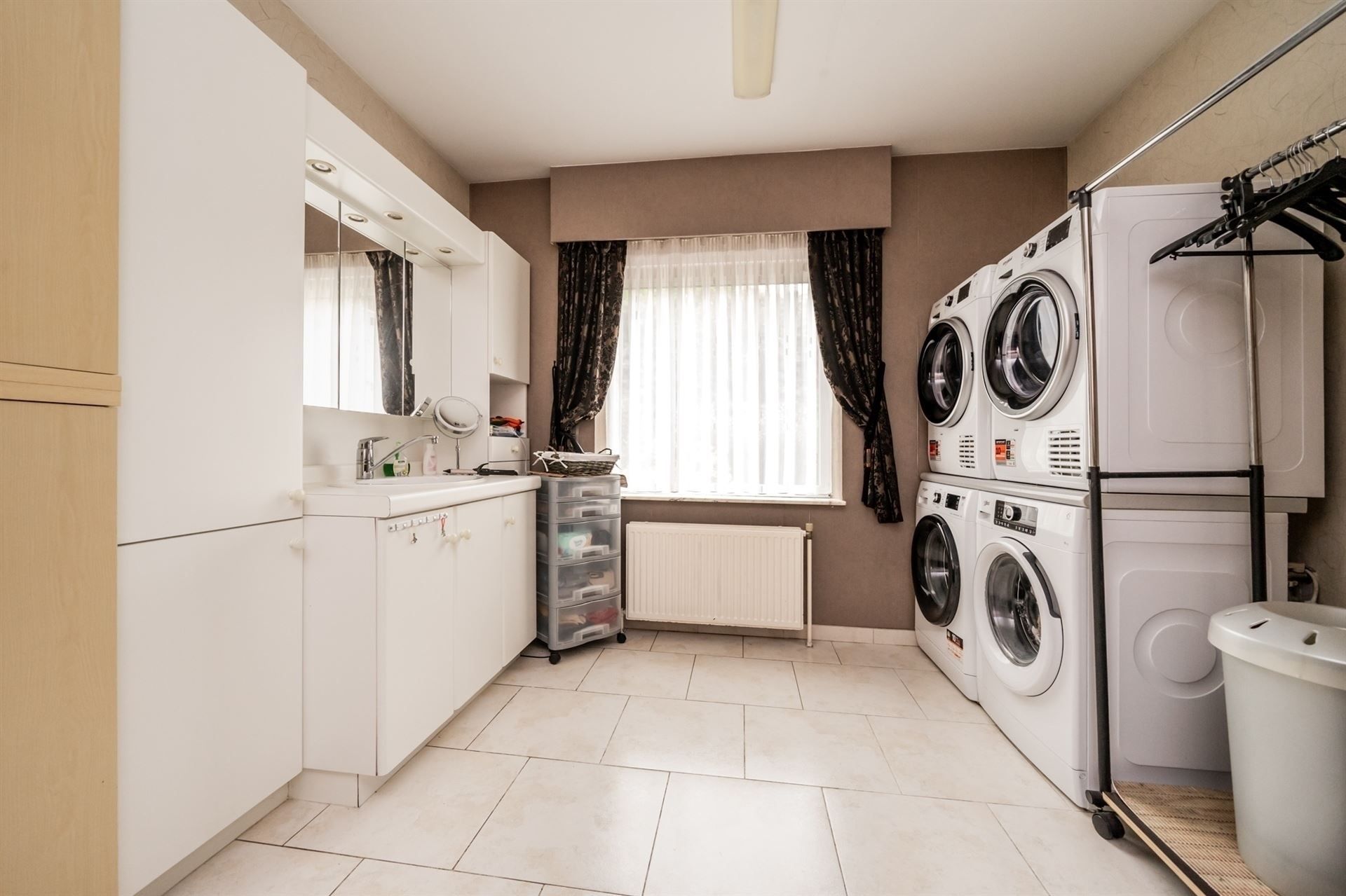 Zeer rustig gelegen villa op een perceel van 3.626 m² foto 15