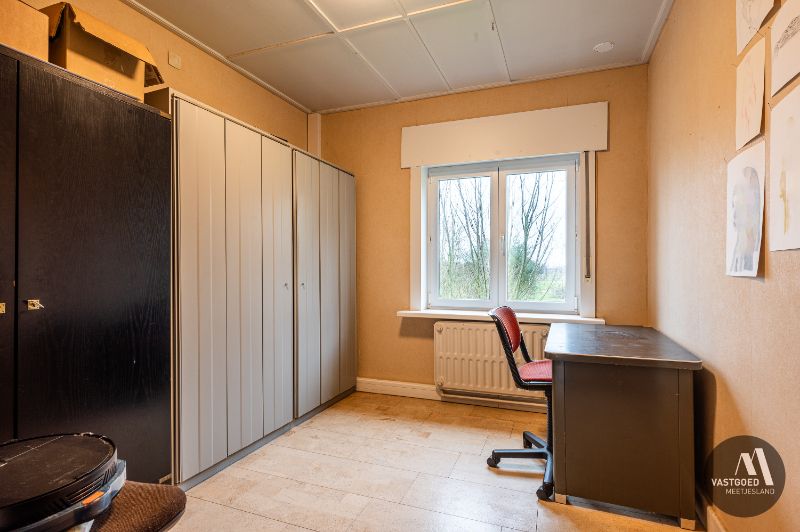 Woning met weidse zichten op 3.277m², 5 slaapkamers, 3 badkamers foto 16