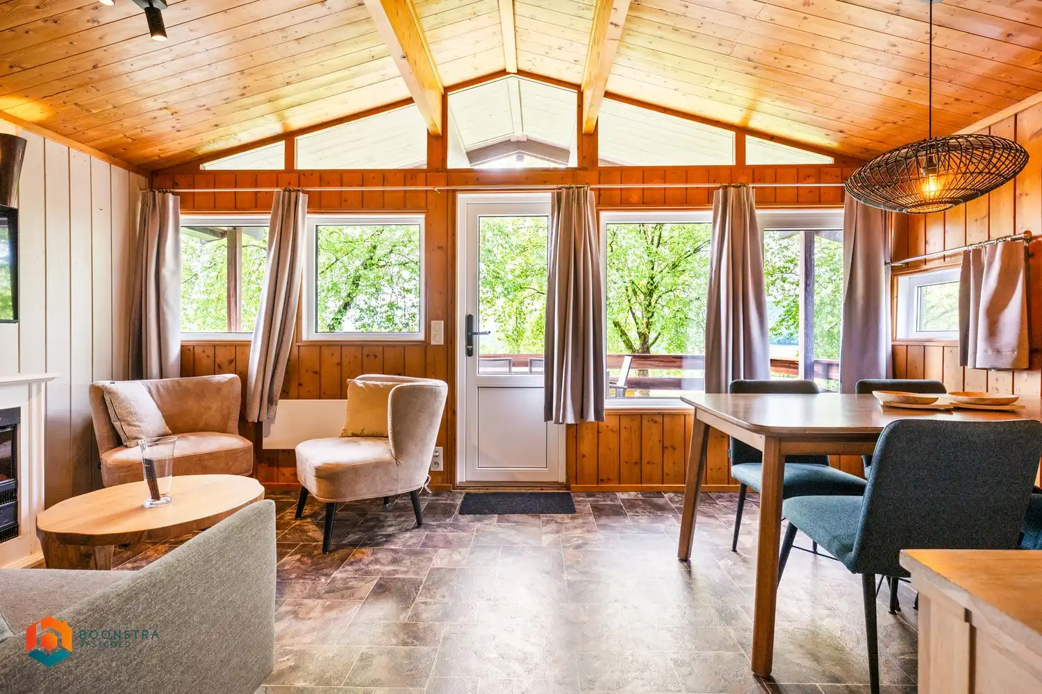 Chalet met 2 slpkrs te Hastière foto 6