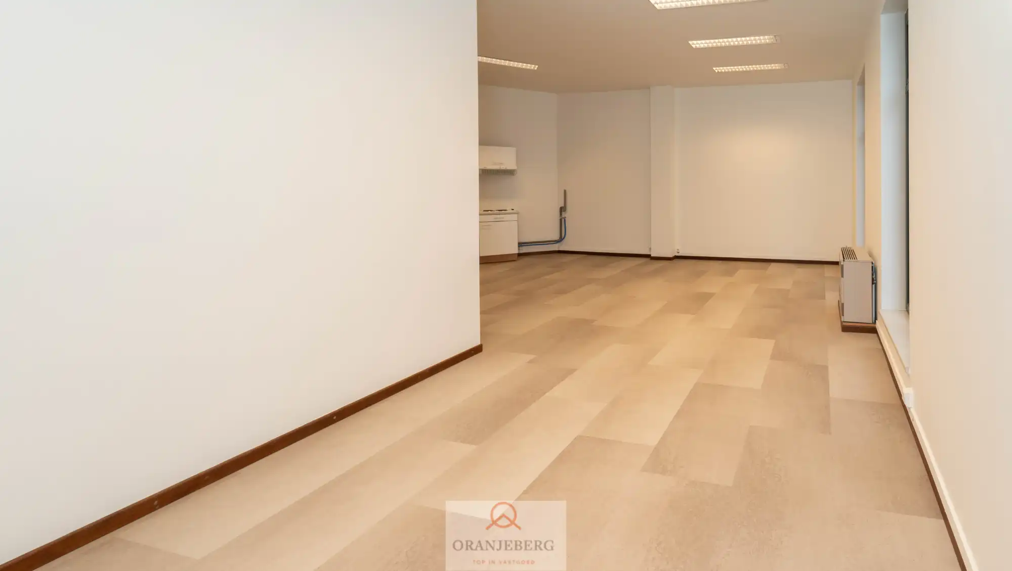 Commerciële ruimte te huur foto 11