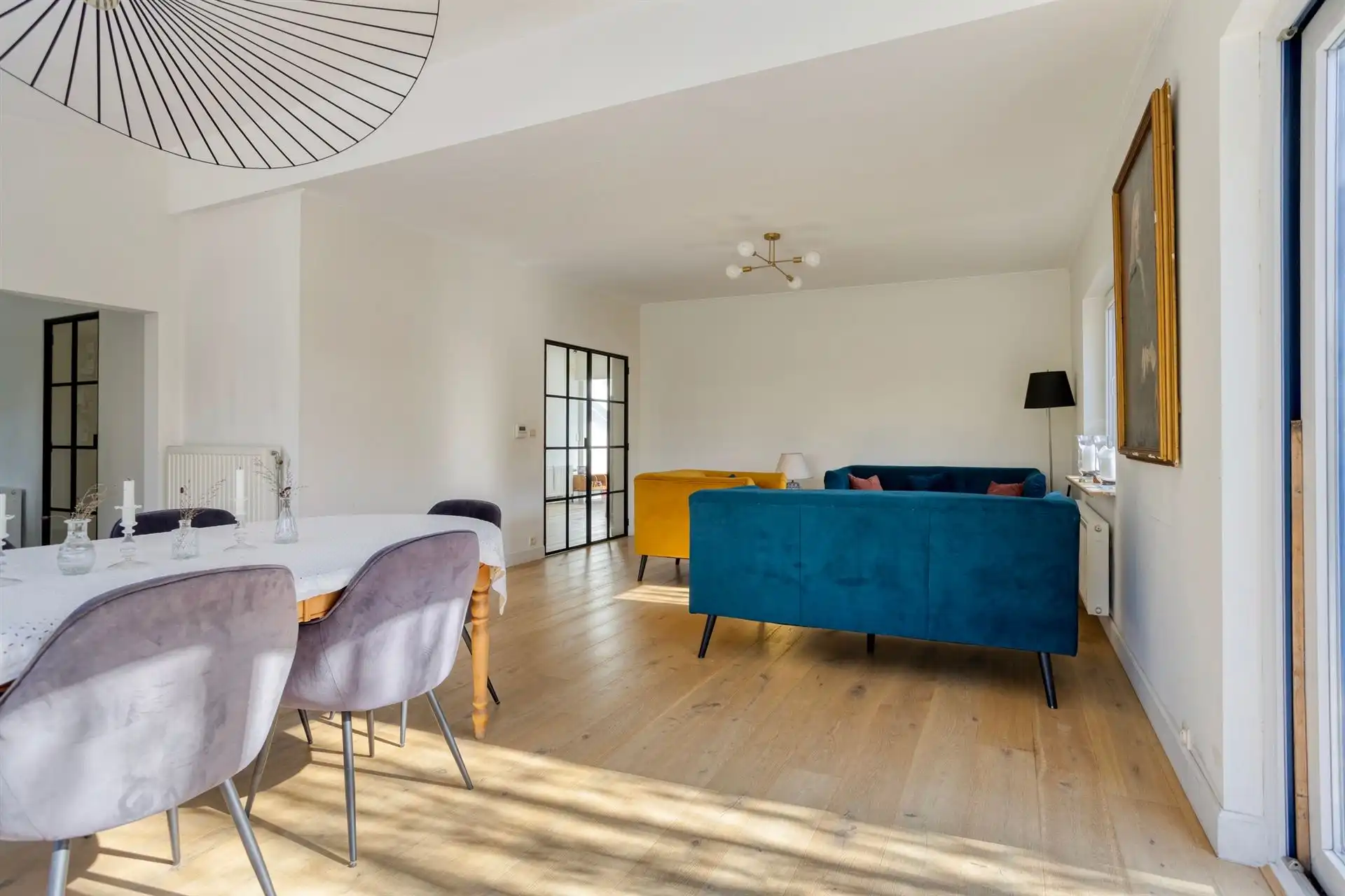 Aangename gerenoveerde villa op ruim perceel foto 8