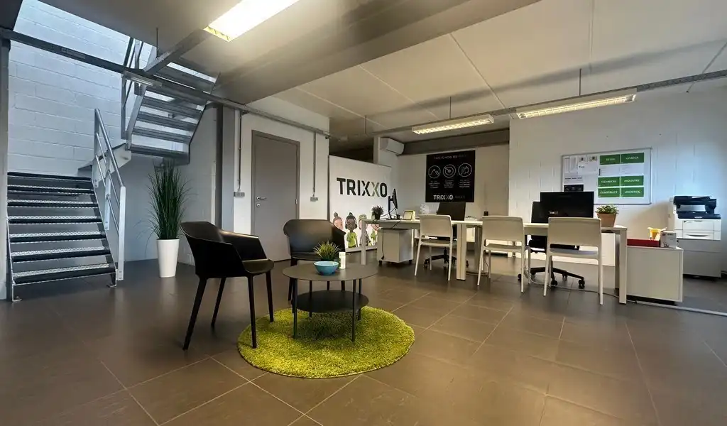 Commercieel gelegen kantoor te huur aan R4 in Mariakerke (Gent) foto 3