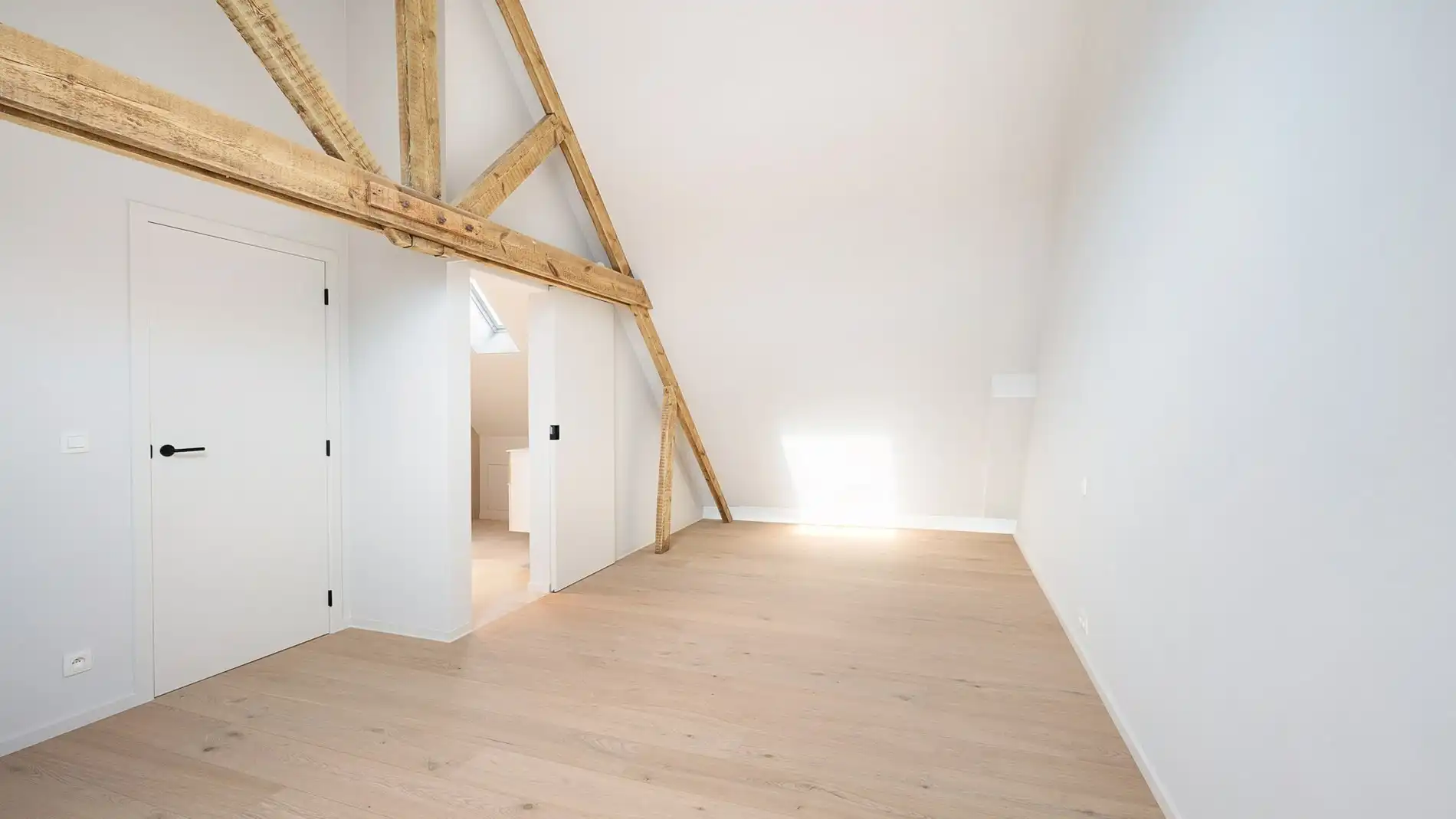 Toprenovatie met 3 slaapkamers vlakbij het strand te Heist foto 21