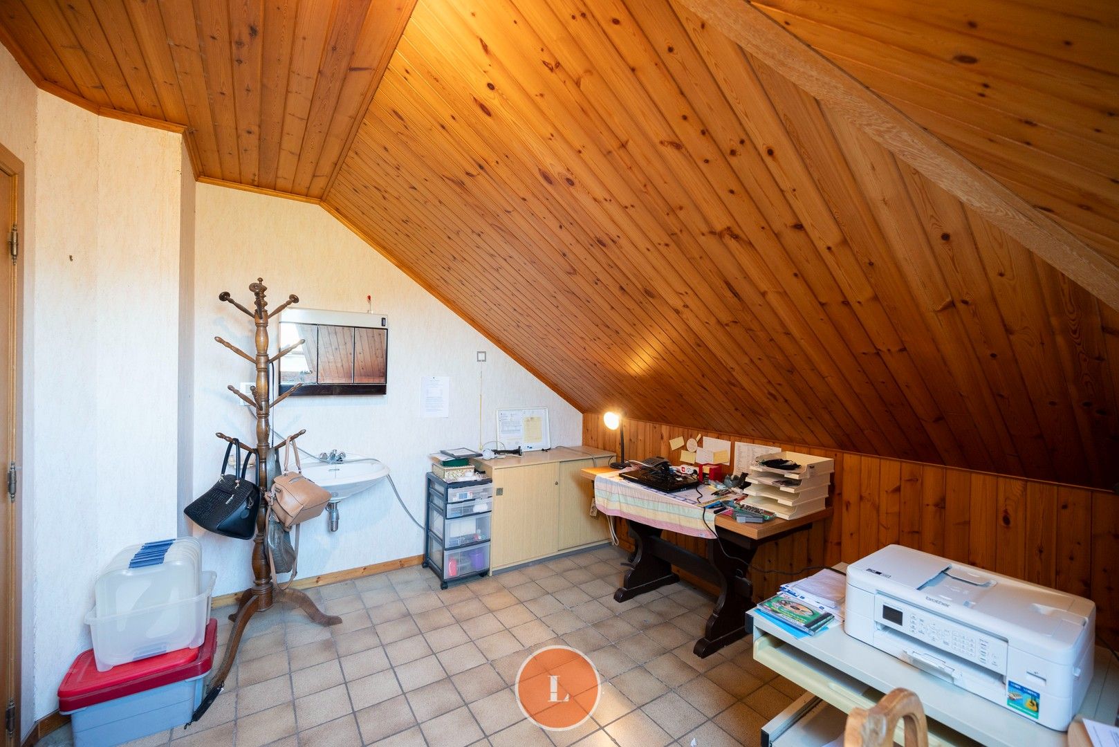 ruime en rustig gelegen woning met 5 slaapkamers en dubbele garage foto 17