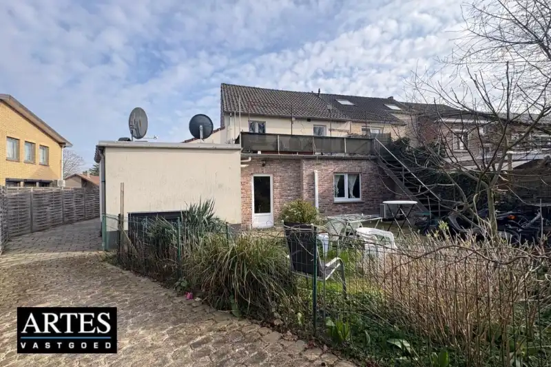 Gelijkvloerse studio te koop foto 16