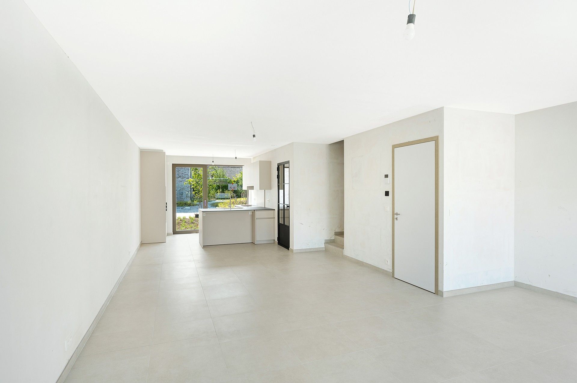 Ongemeubeld: moderne geothermische en energiezuinige woning te Knokke foto 7