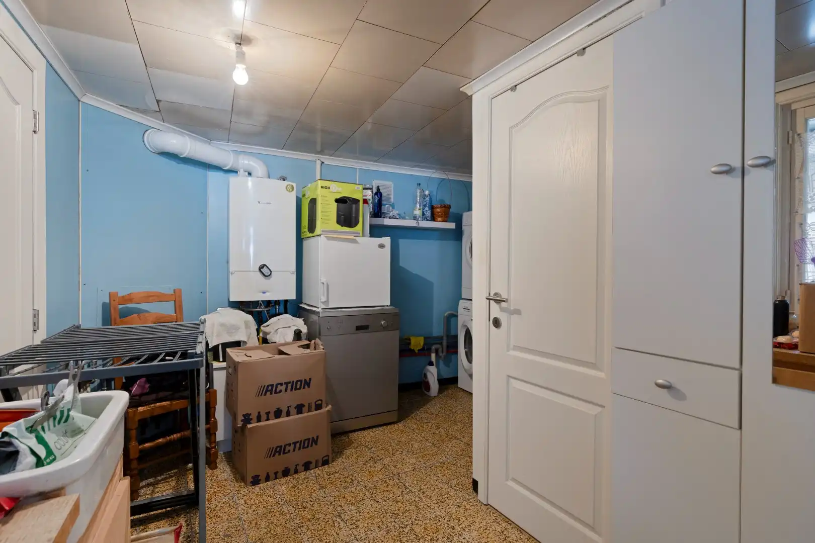 Halfopen bebouwing met 3 slaapkamers, tuin en garage - TOP-ligging en TOP-oriëntatie foto 12