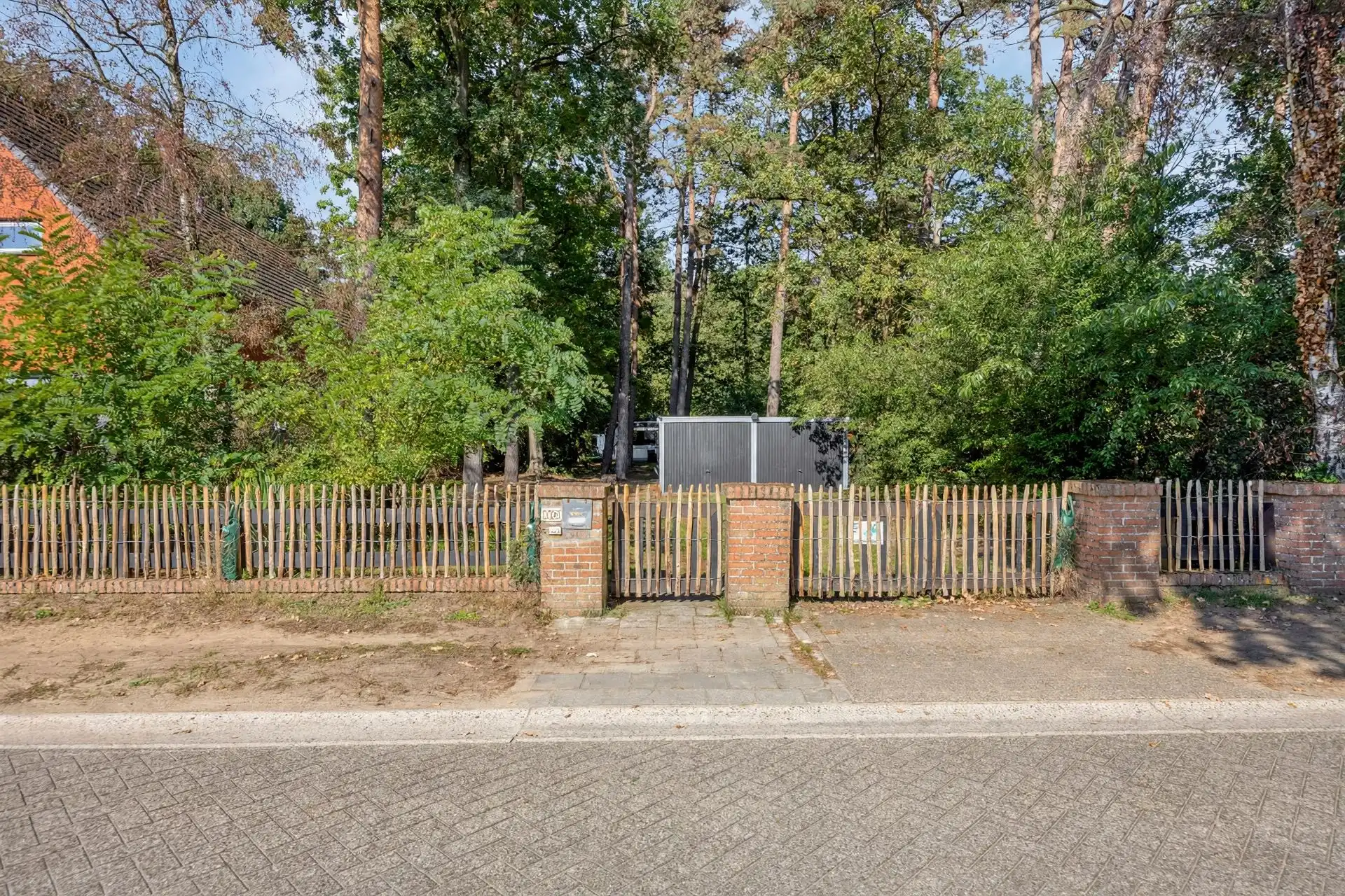 Ruime bouwgrond van 1.024 m² op een toplocatie! foto 2