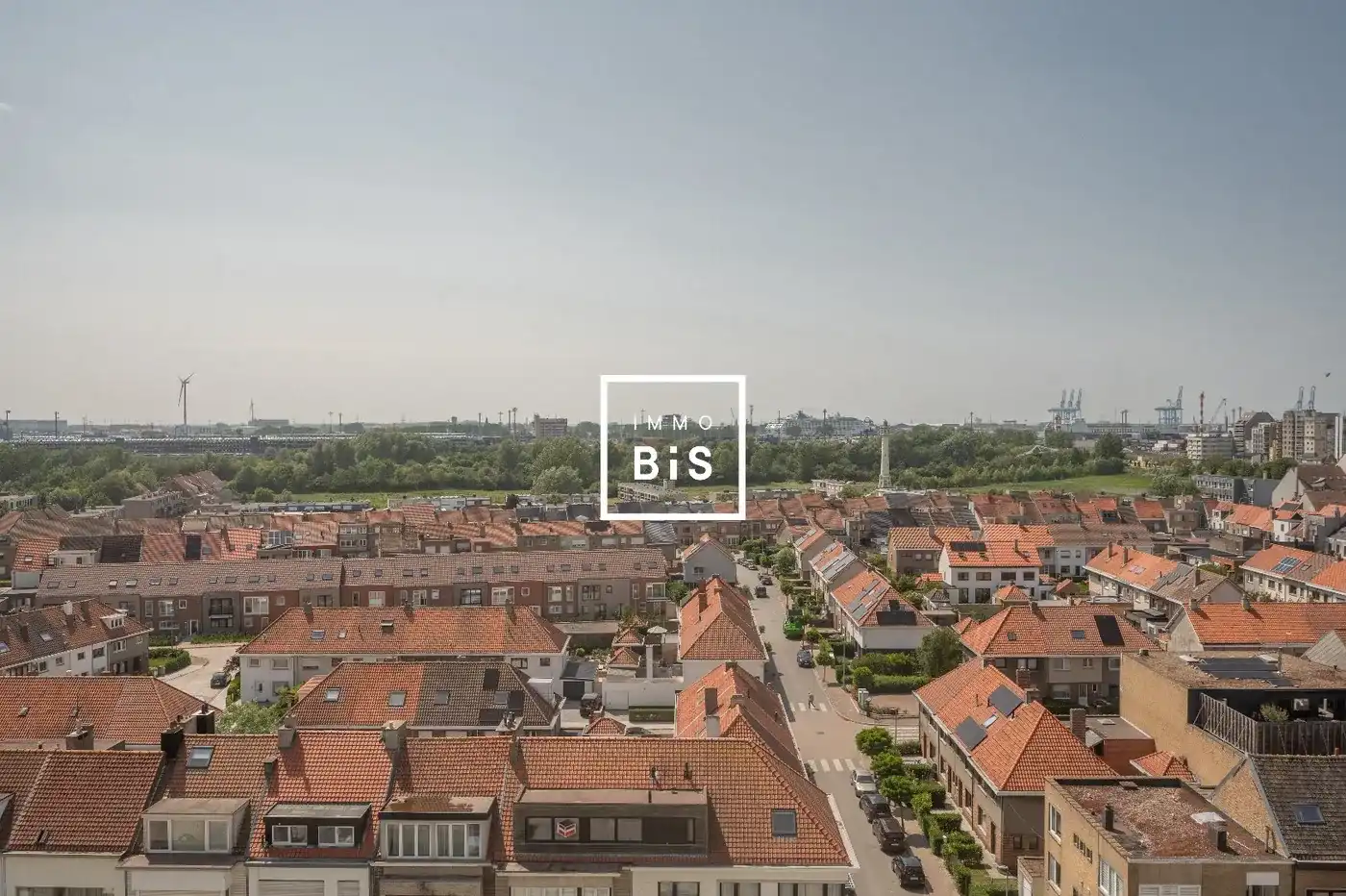 Luxueus afgewerkt appartement 141 m² met ruim terras, aangelegde tuin en adembenemende zichten.  foto 10