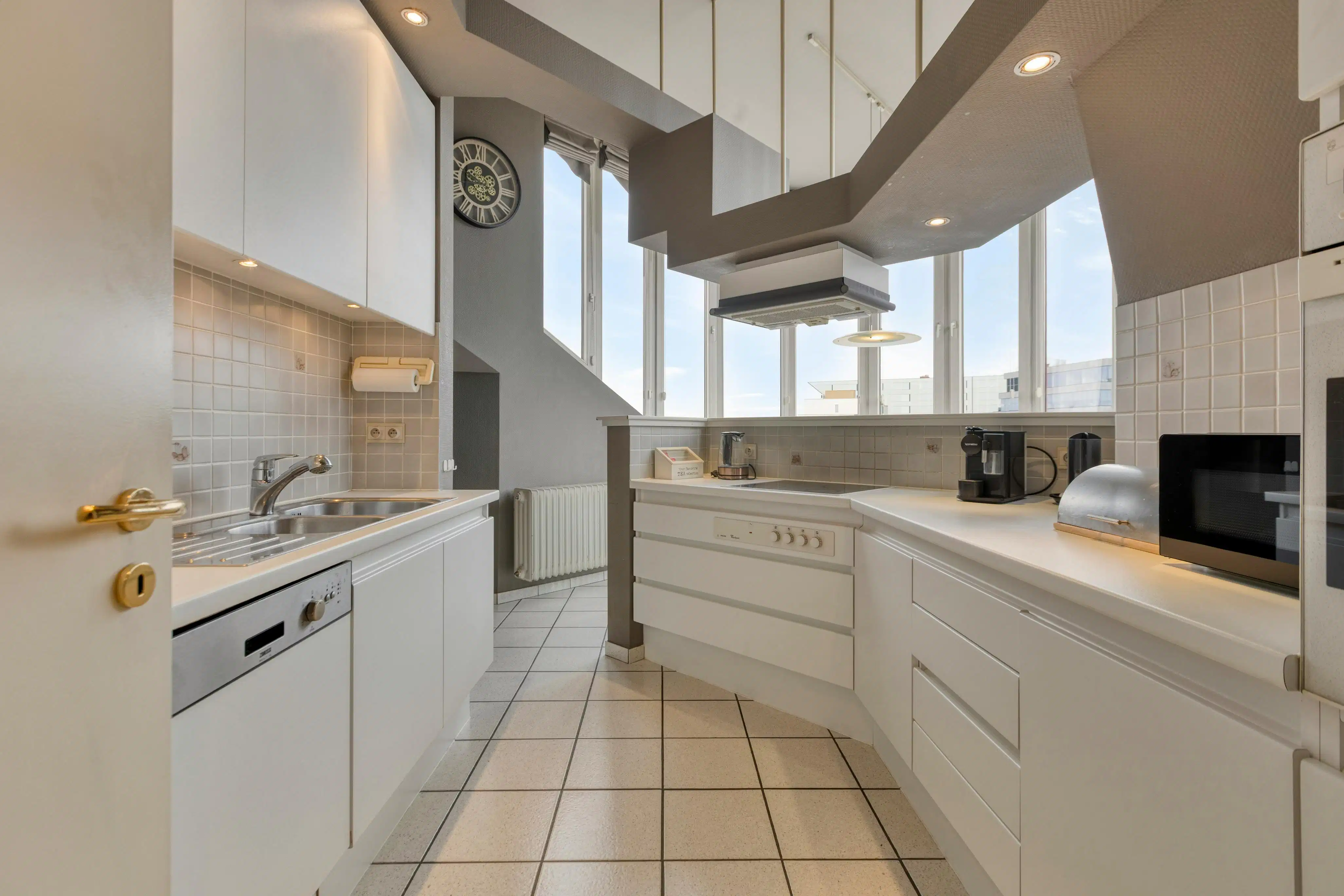 Instapklaar penthouse met uniek uitzicht over de Groene Boulevard van Hasselt foto 10