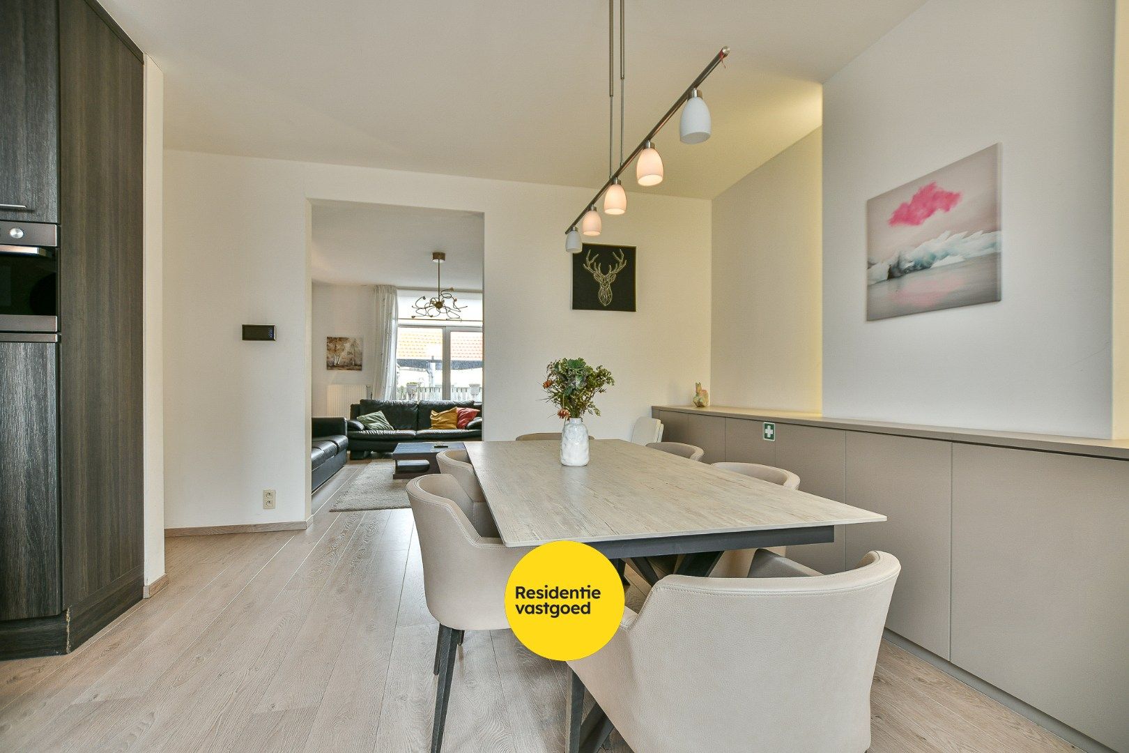 Comfortabel triplexappartement met 3 slaapkamers en terras in hartje Blankenberge foto 9