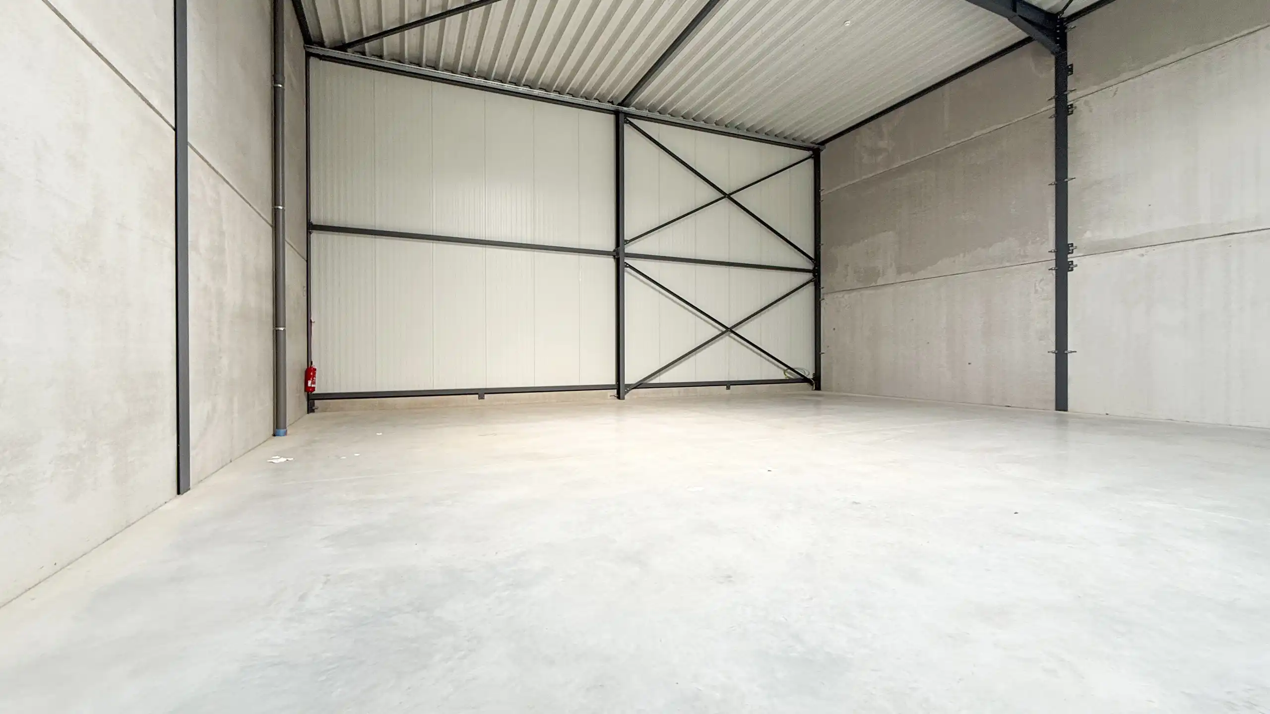 Nieuwbouw KMO-unit van 216 m² op topligging in Beringen! foto 5