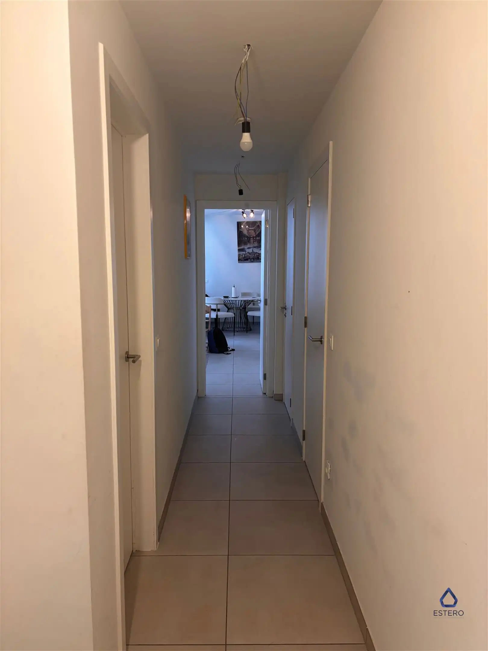 Mooi afgewerkt appartement met 2 slaapkamers foto 2