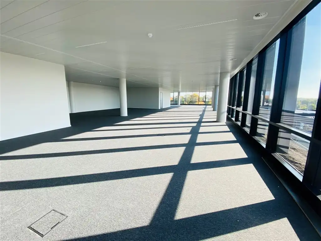 Stijlvolle nieuwbouwkantoren foto 4