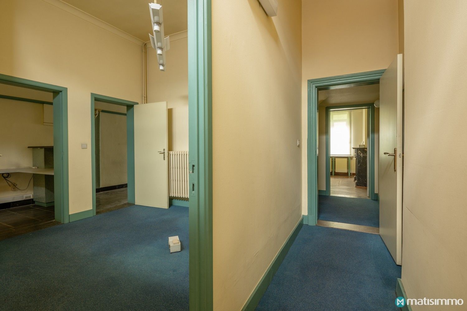 GOED GELEGEN PROJECT VOOR 3 APPARTEMENTEN + 6 AUTOSTAANPLAATSEN IN CENTRUM BILZEN foto 8