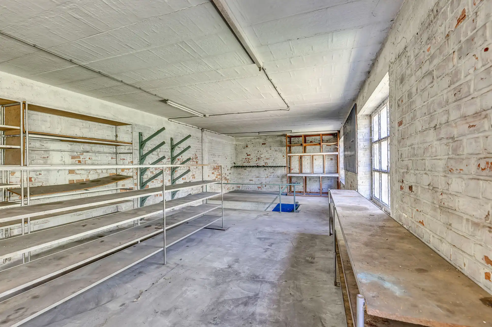 Gebouw voor gemengd gebruik met heel wat potentieel! foto 15