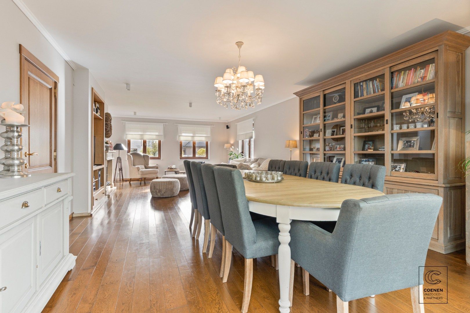 Instapklare gezinswoning met 4 à 5 slaapkamers op een rustige ligging te Oostmalle! foto 6