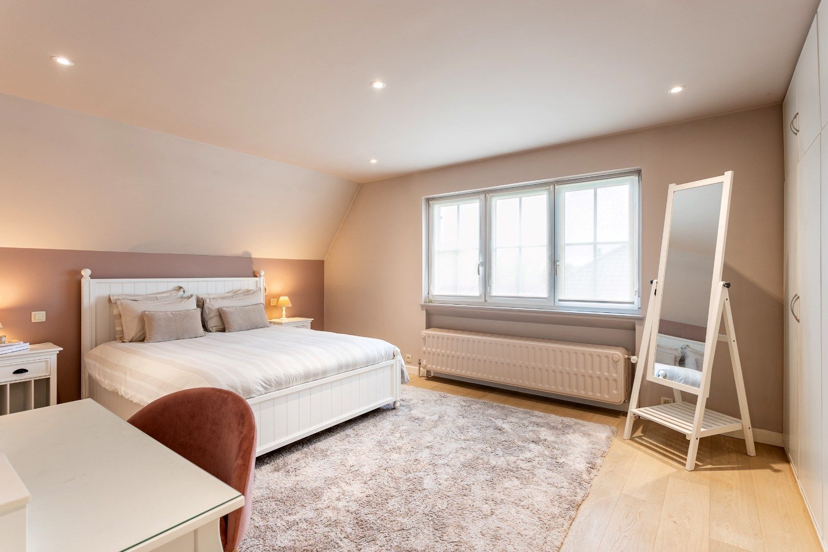 Charmante instapklare woning met 3 slpk en een prachtige tuin. foto 20
